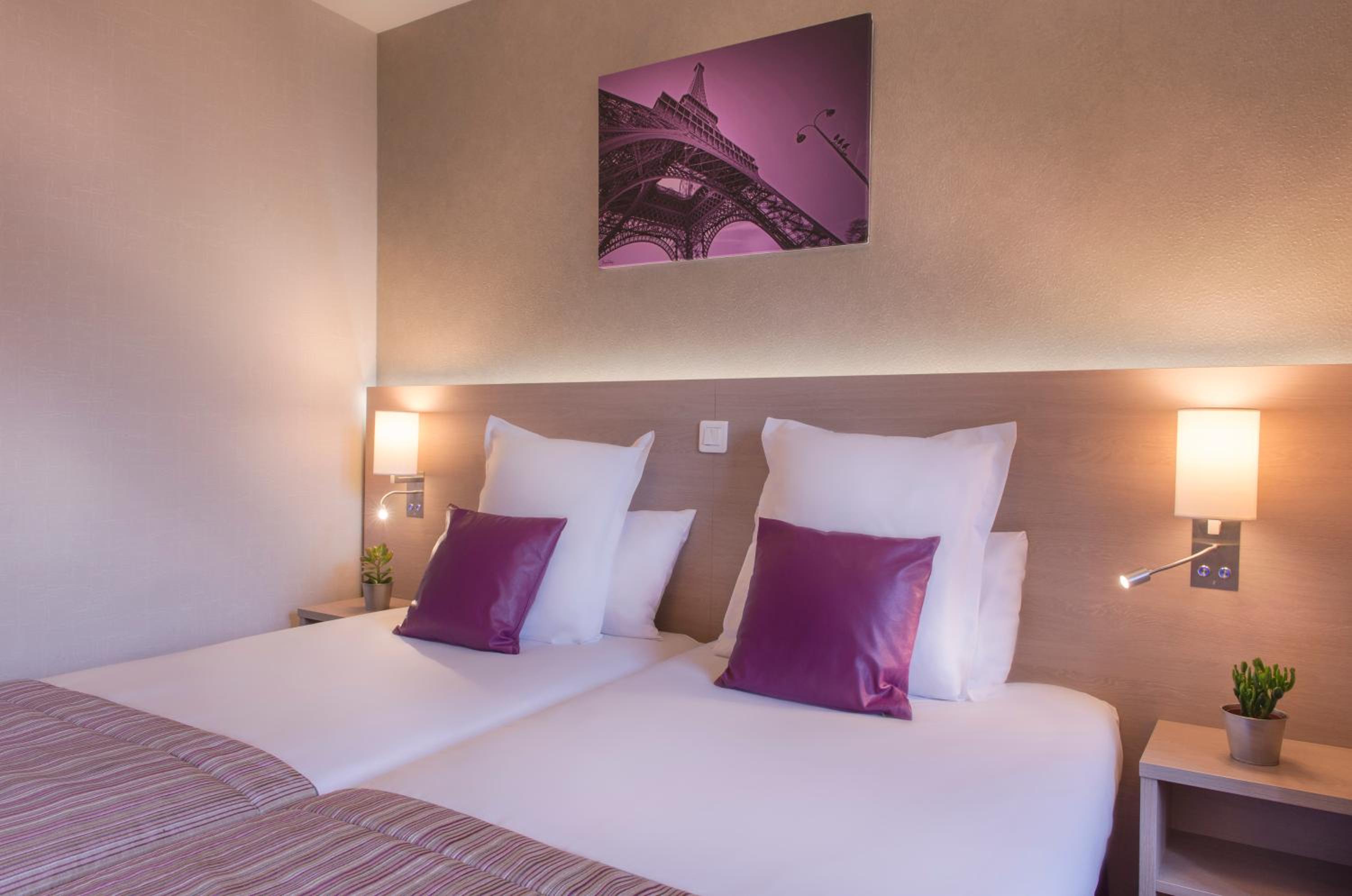 Comfort Twin Room photo 3