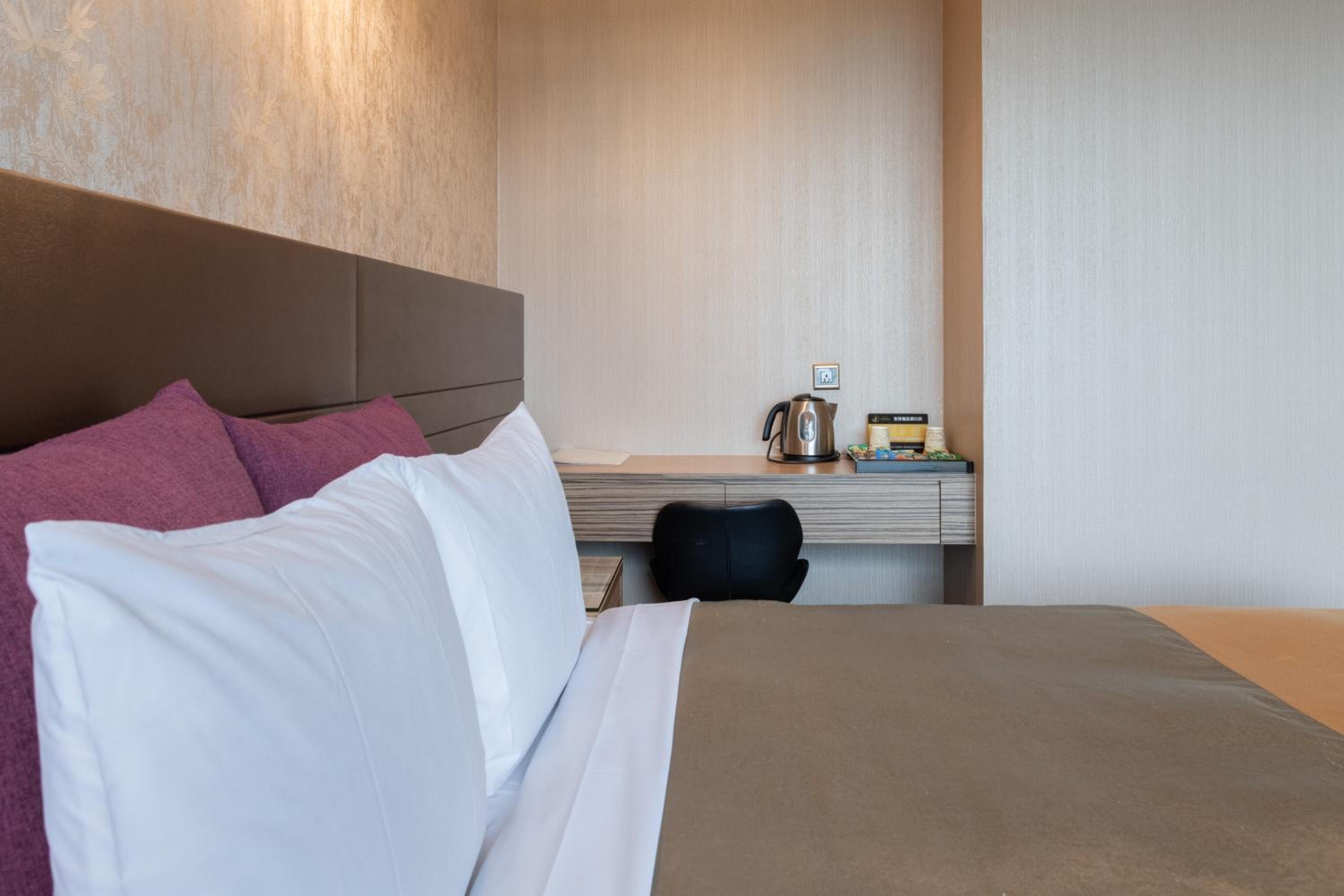 Economy Quadruple Room