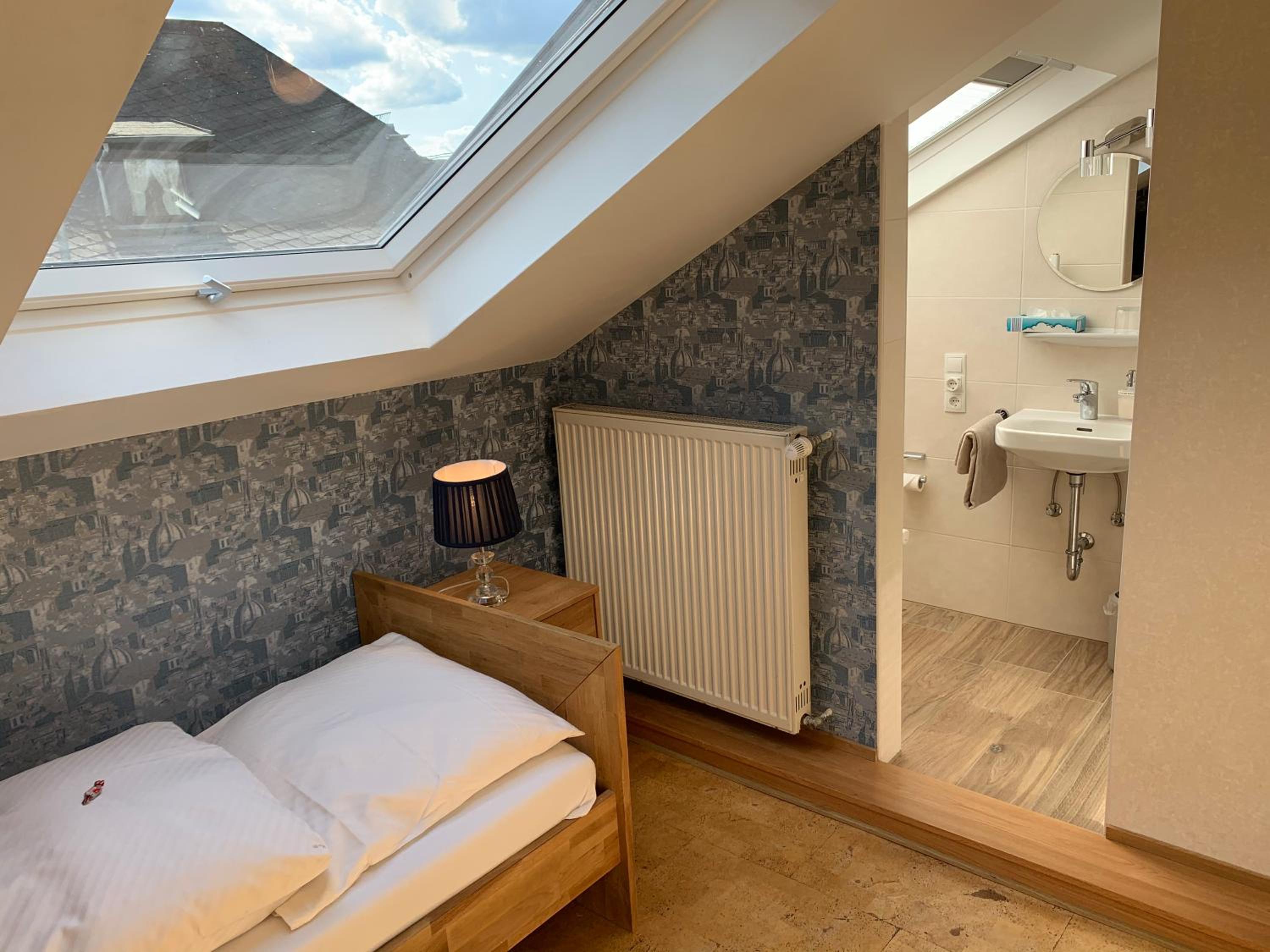 Single Room with Shower
