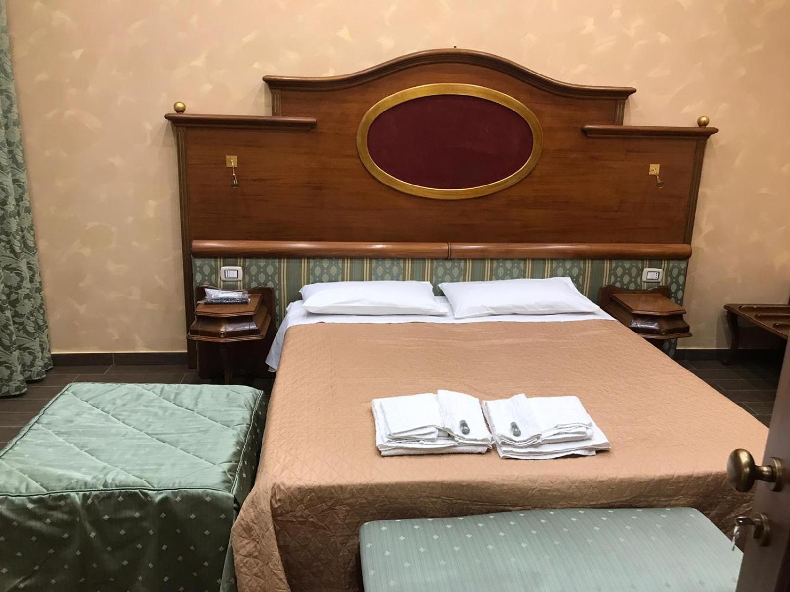Comfort Triple Room - Photo 8