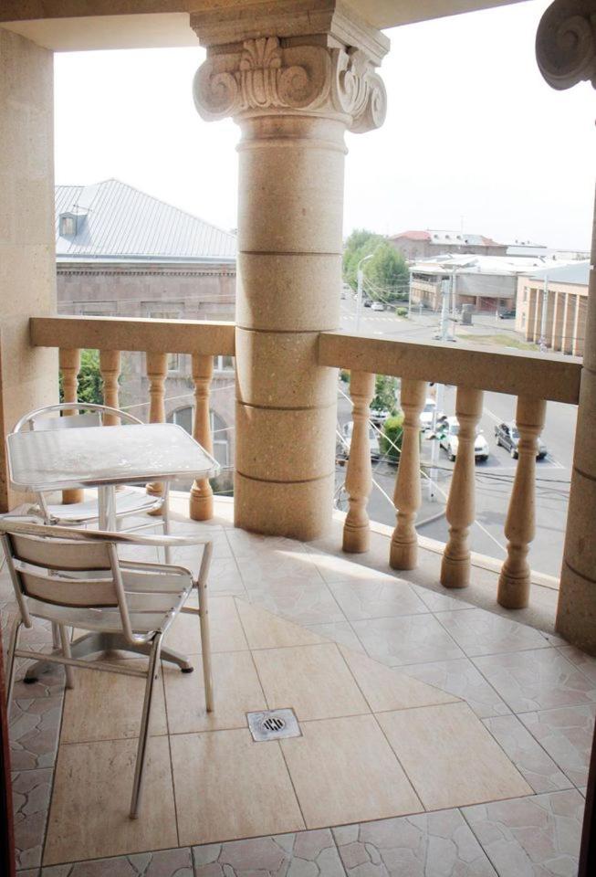 Suite photo 1