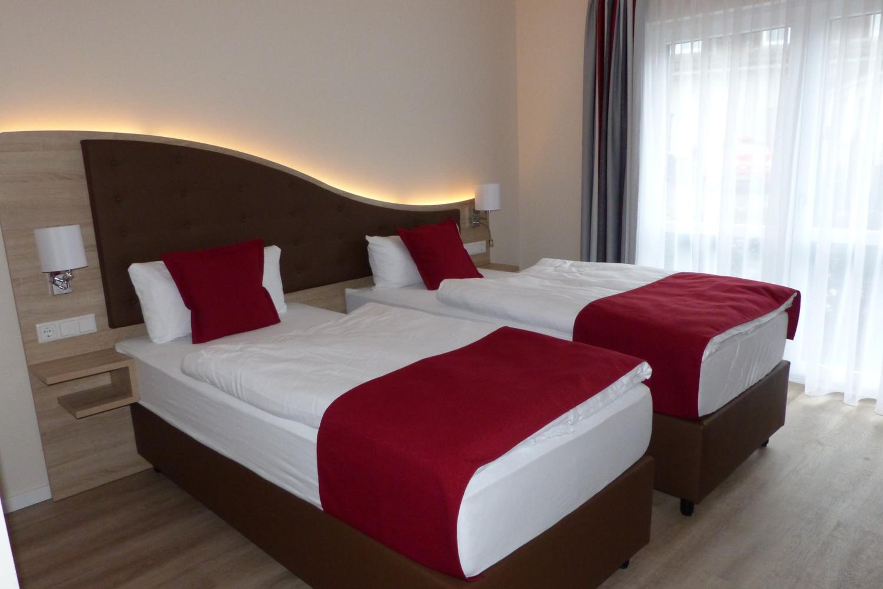 Standard Double Room - Photo 1