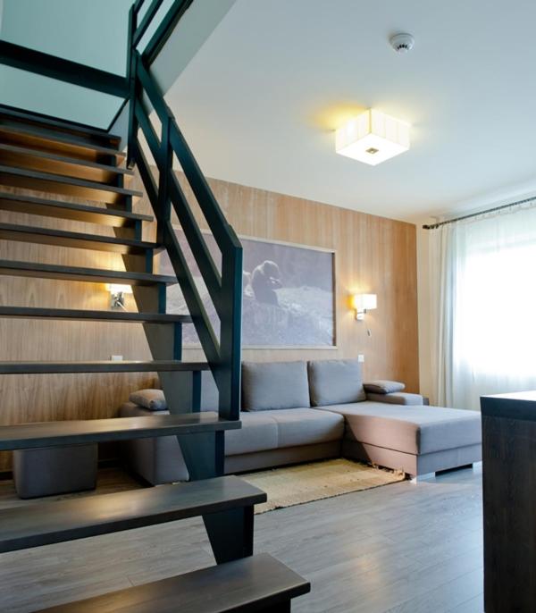 Duplex Suite - Photo 8