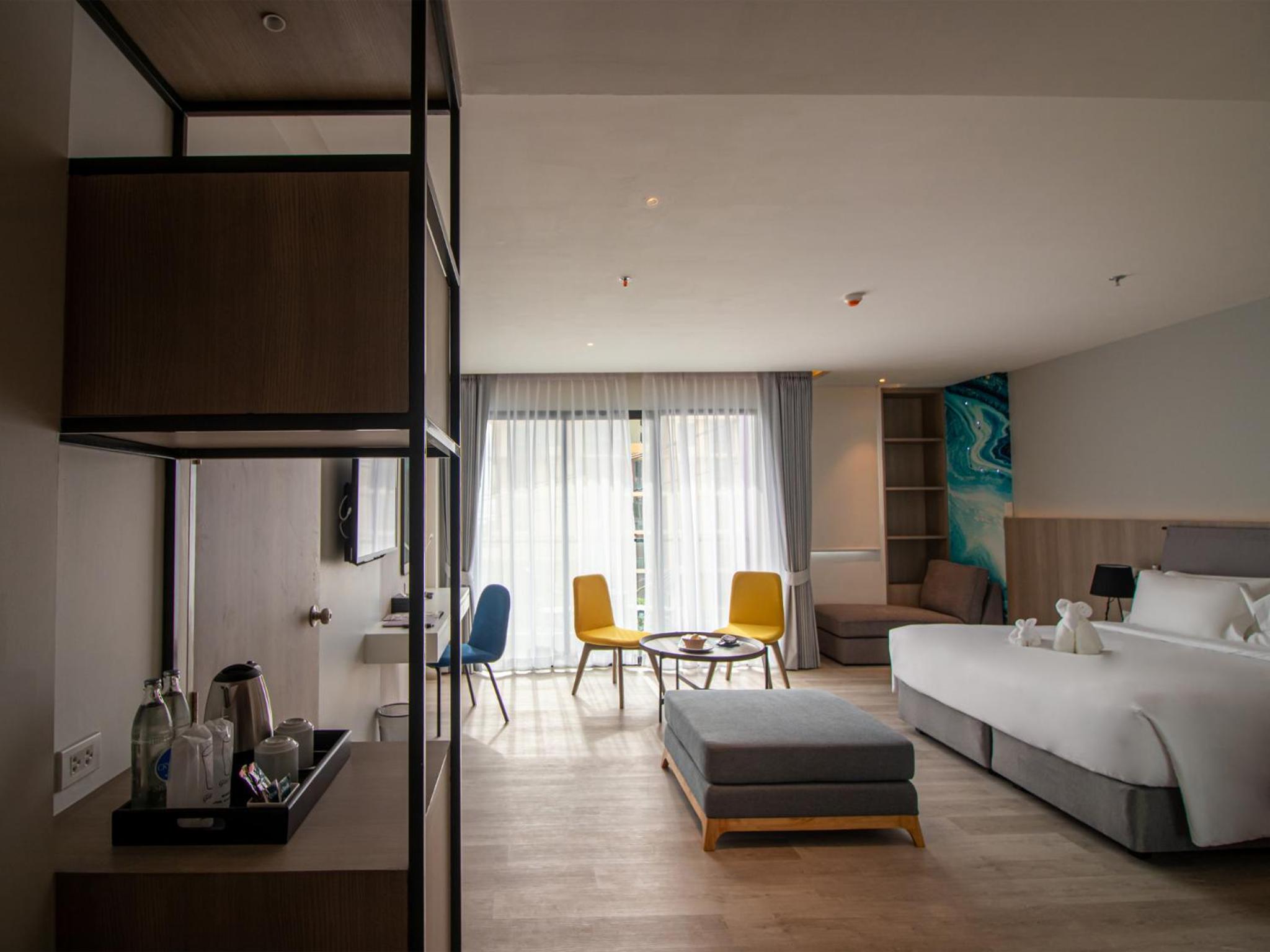 Premier Room - Photo 3