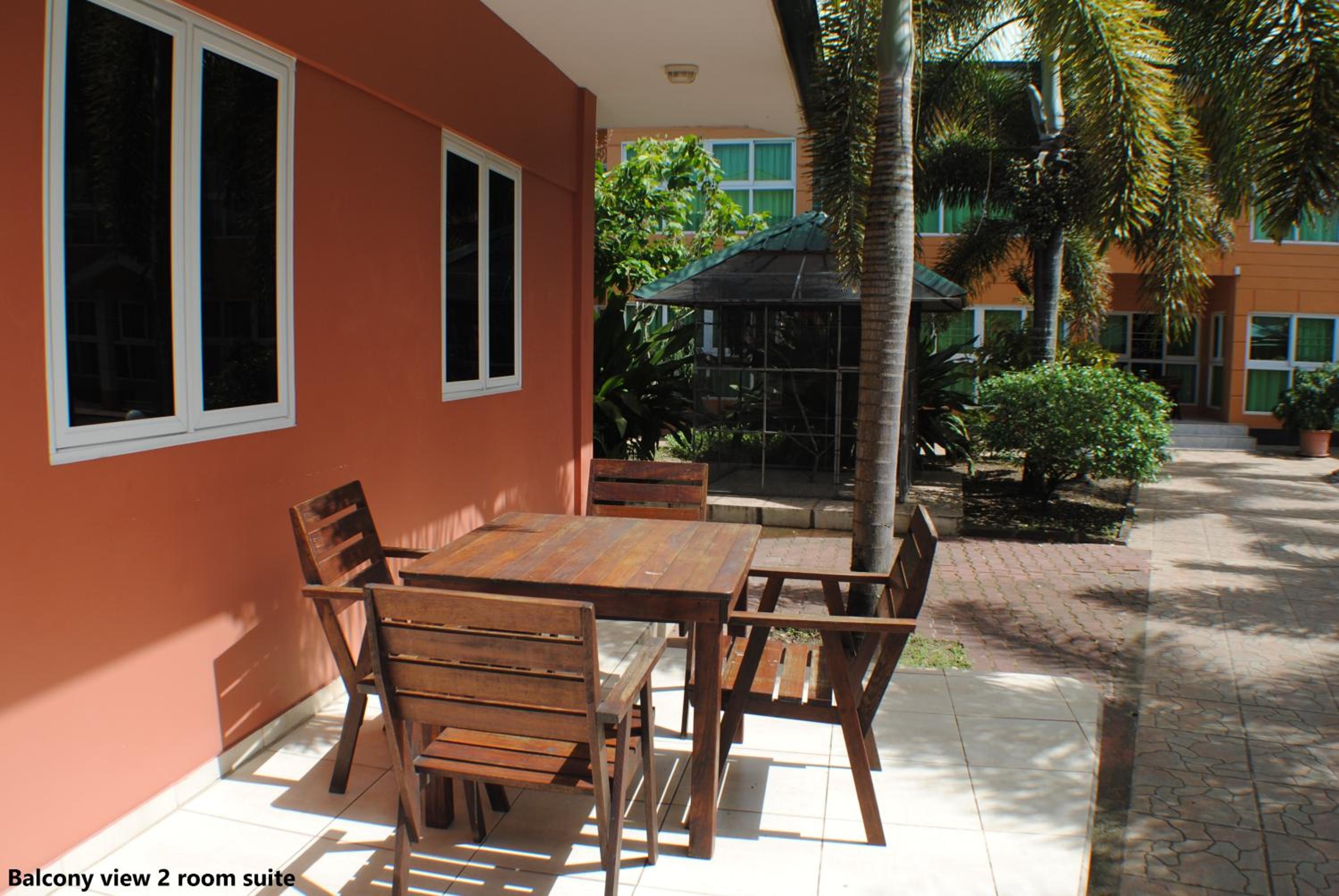 Balcony & Terrace
