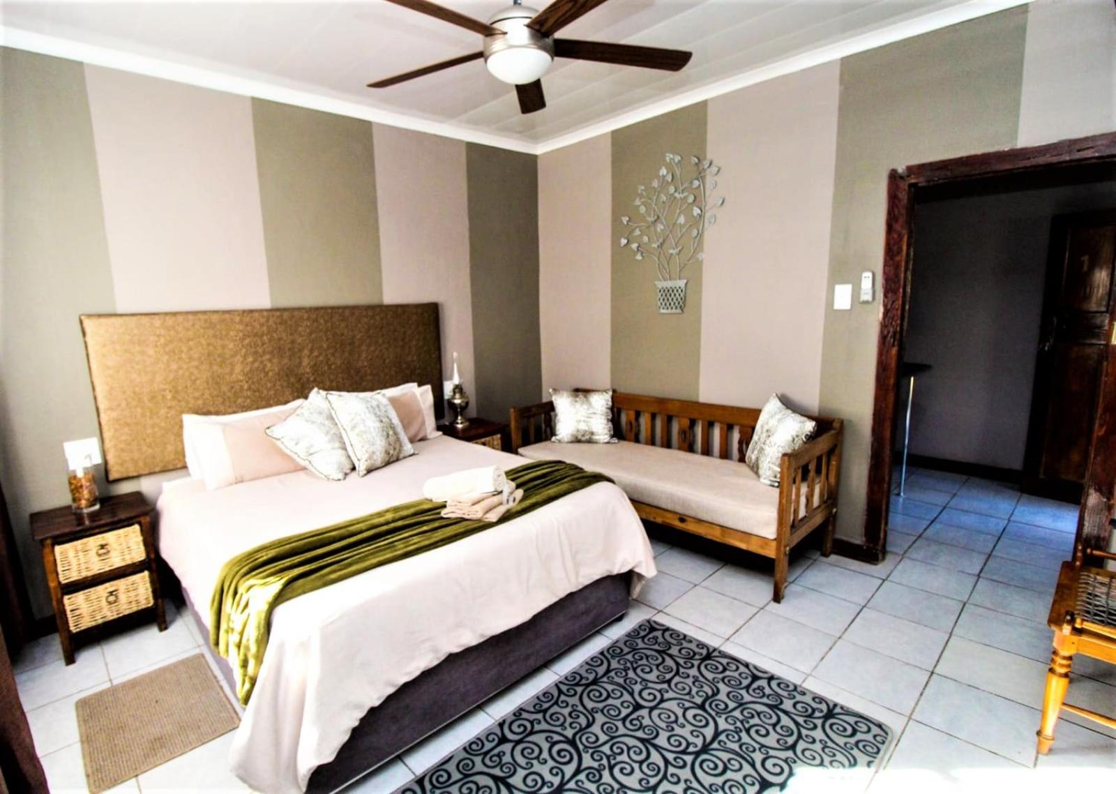 Queen Room