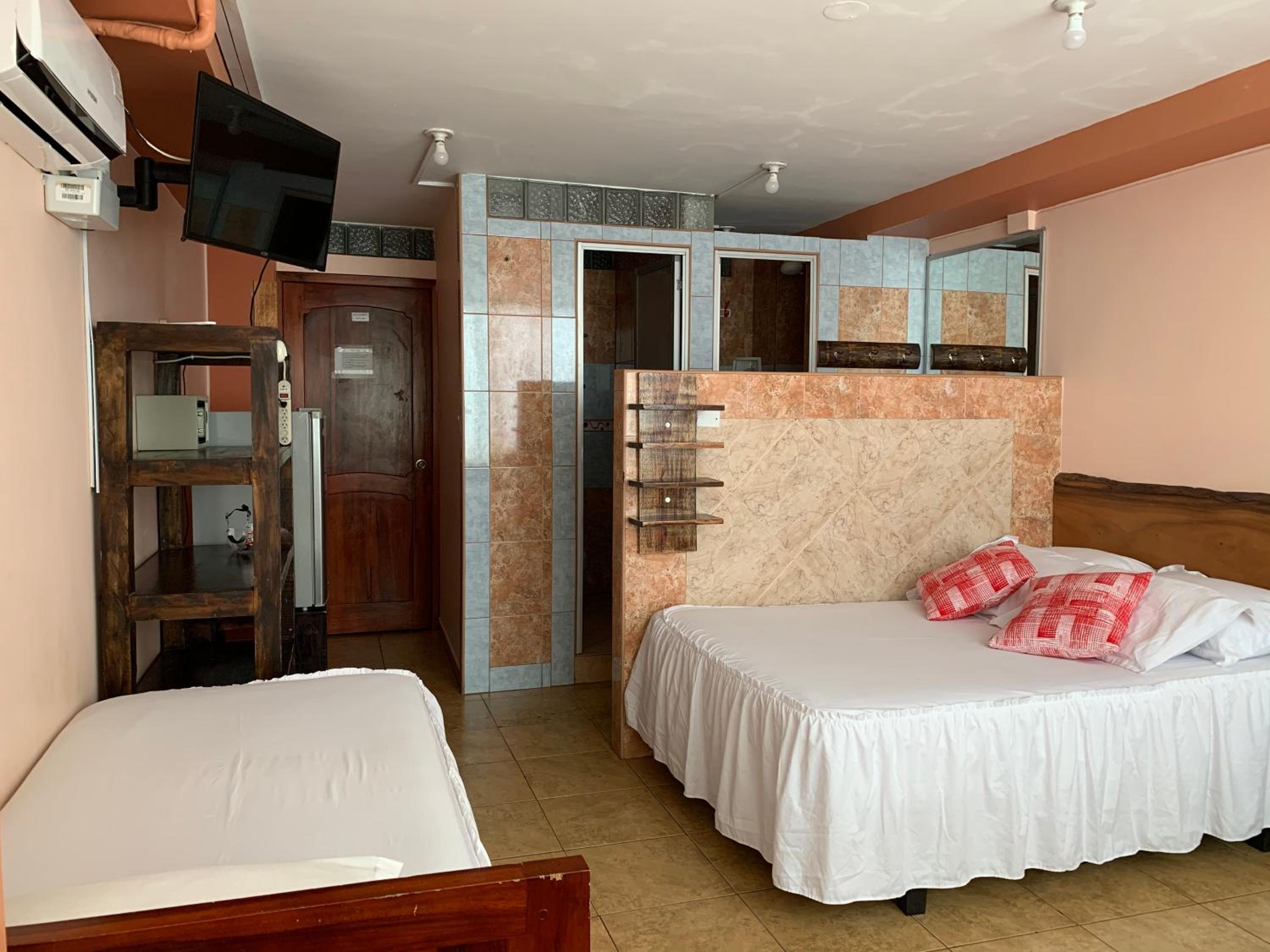 Quadruple Room with Partial Sea View