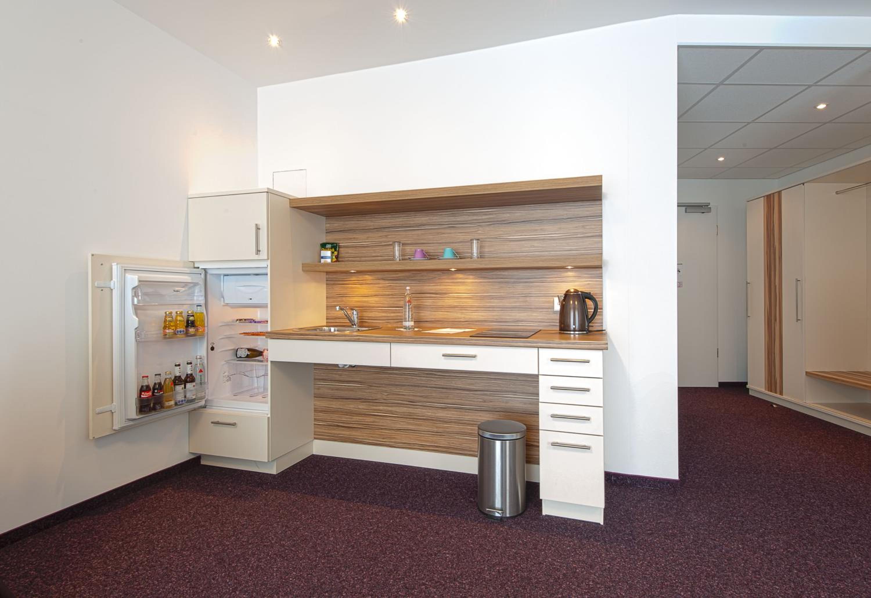 Single Room photo 2