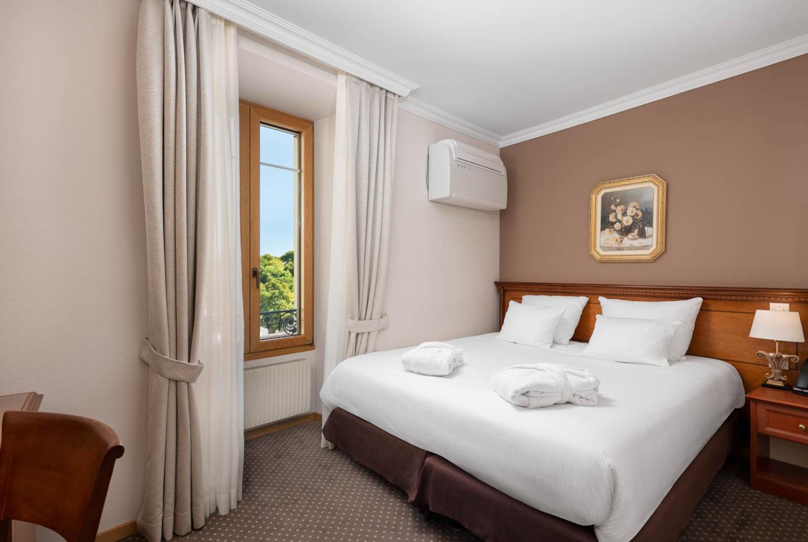 Small Double Room photo 2