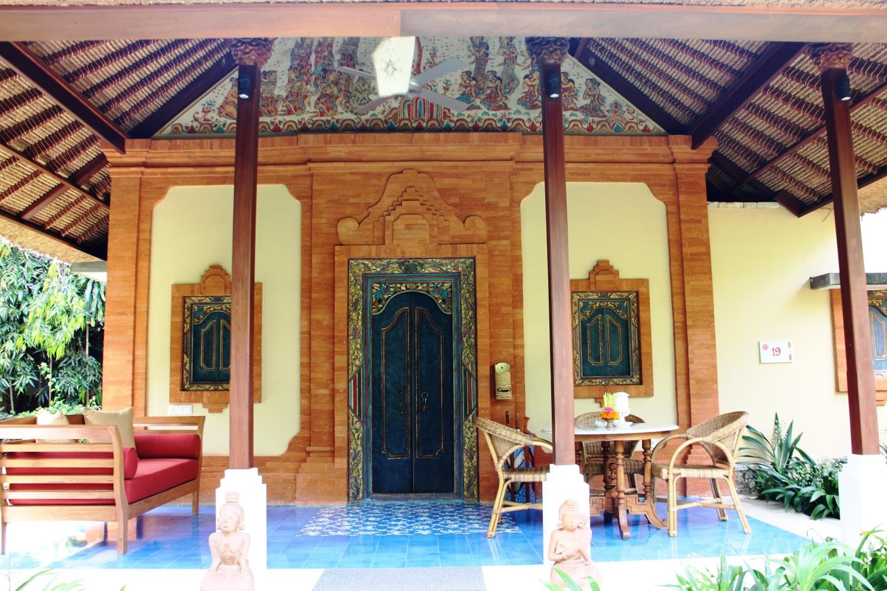 Executive Bungalow photo 3