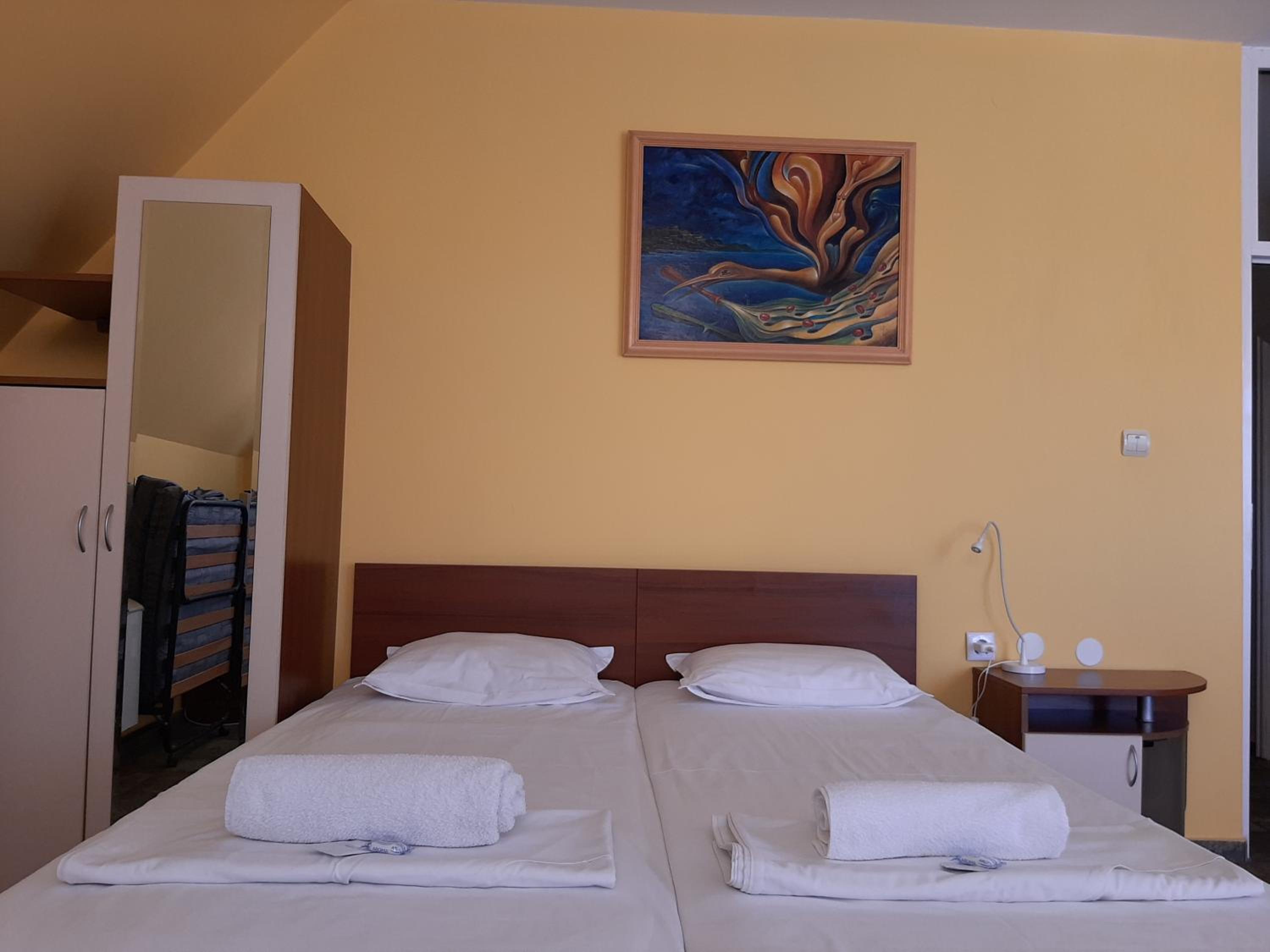 Apartment with Terrace photo 2