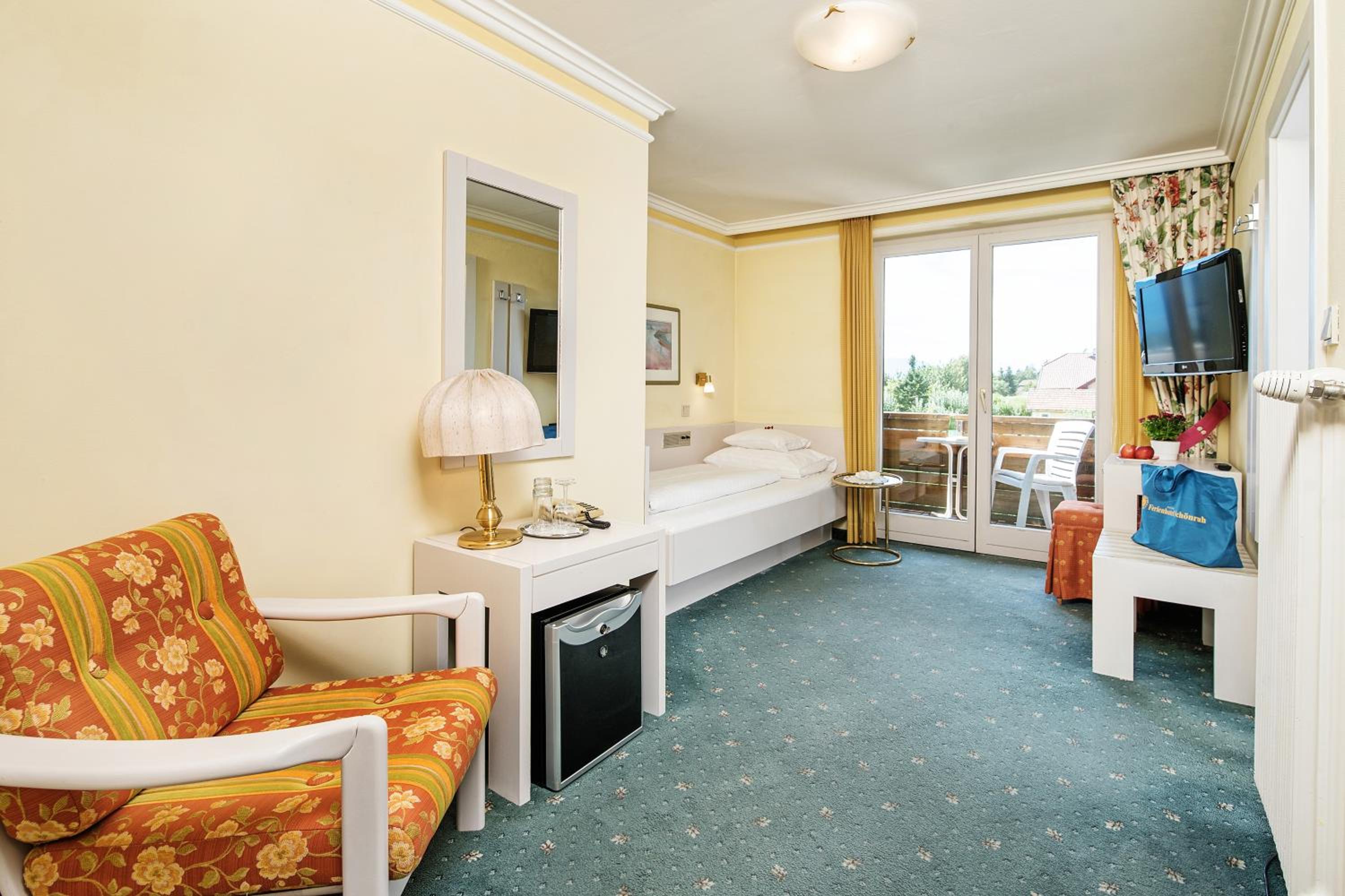 Single Room with Balcony photo 1