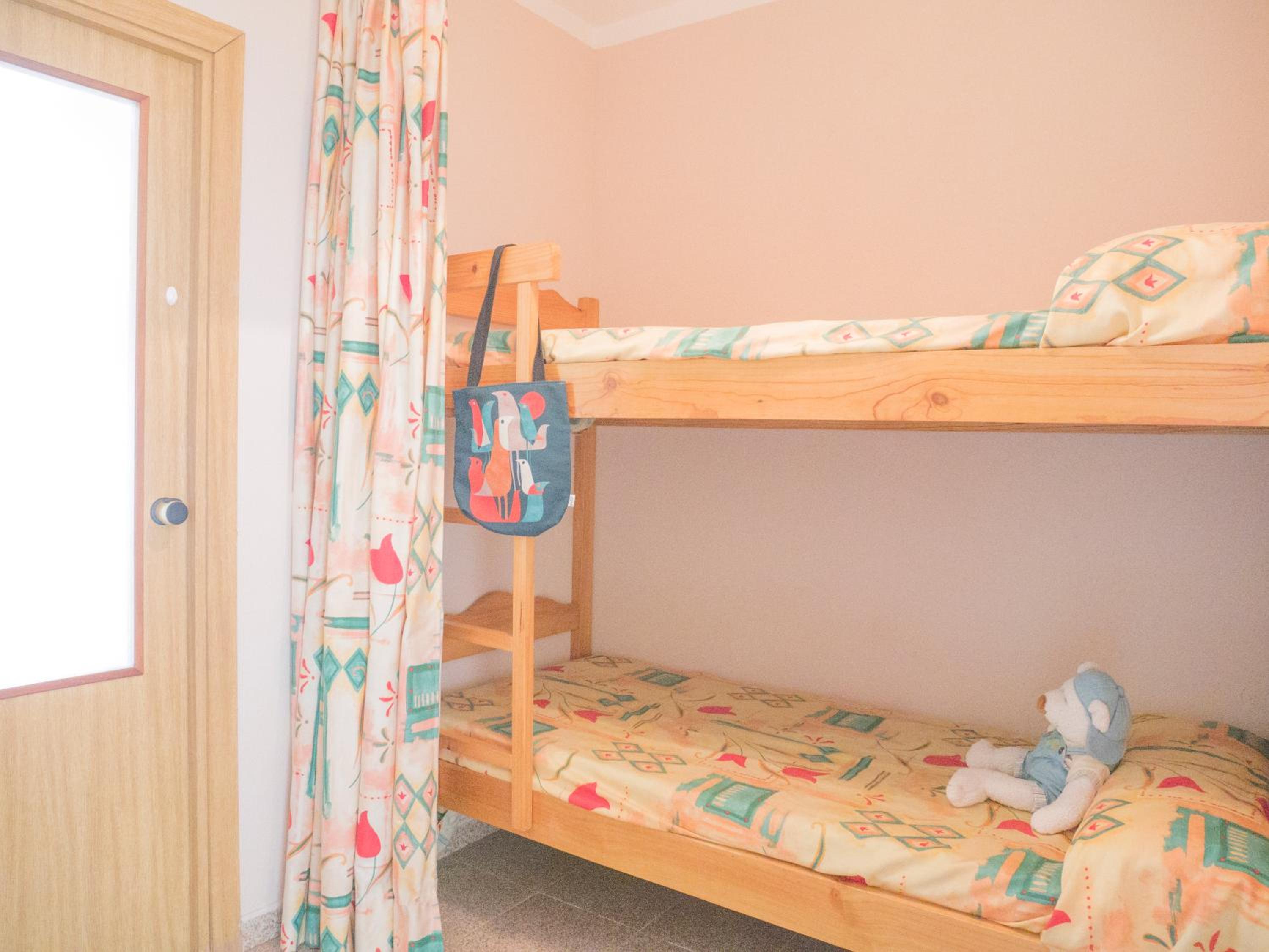 Apartamento de una habitación con vista al jardín