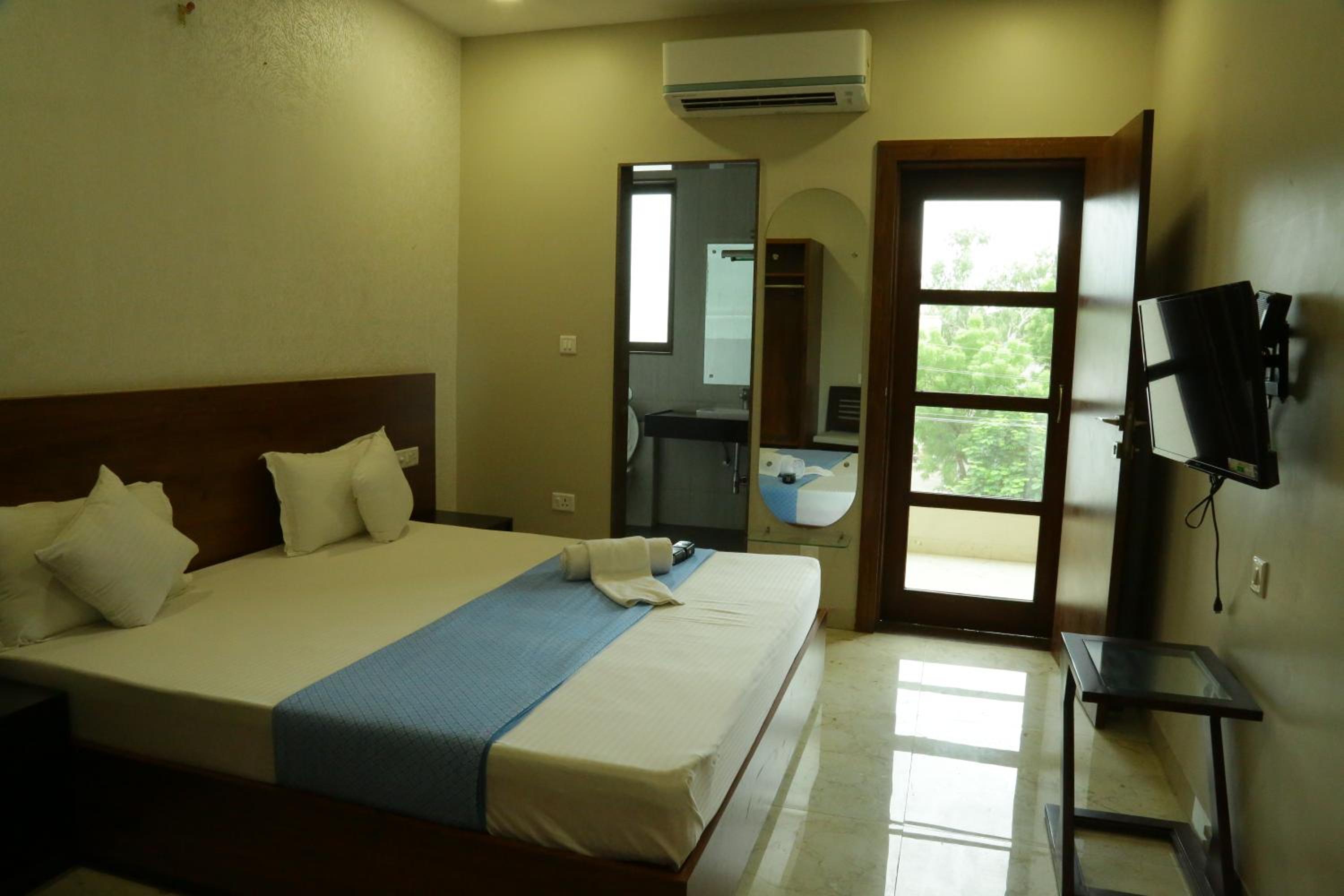 Deluxe Double Room photo 1