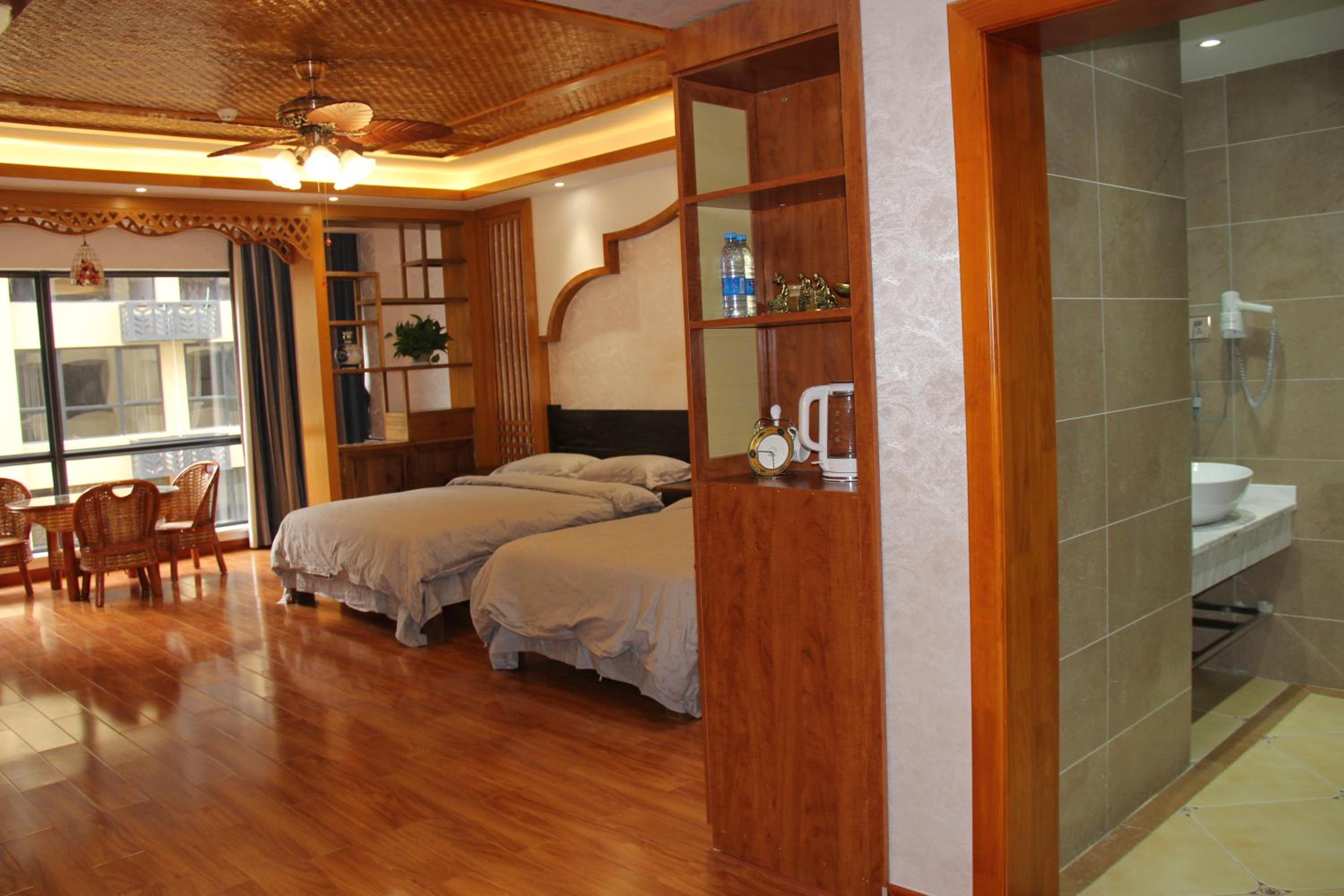Triple Room with Balcony