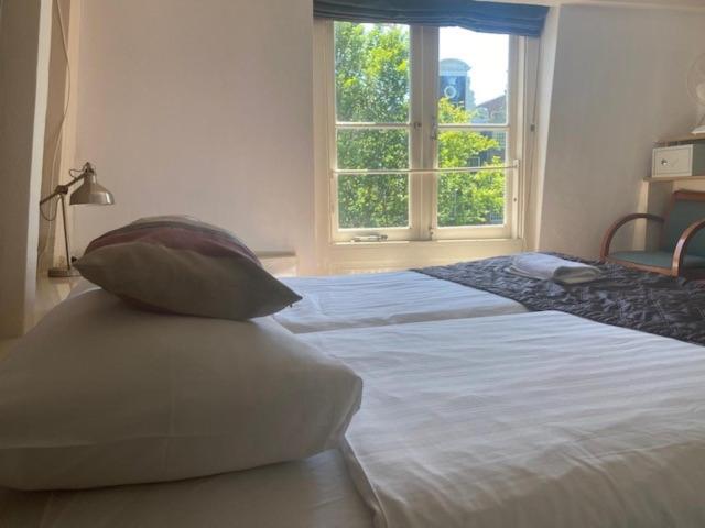 Double Room with Shared Facilities photo 1