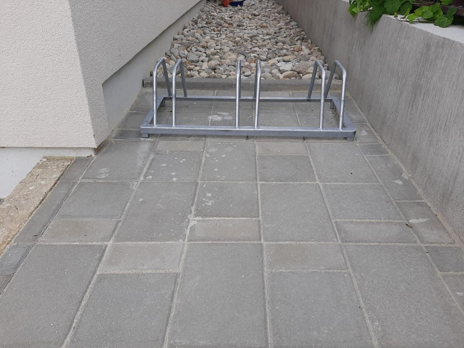 Studio - Disability Access - Photo 23
