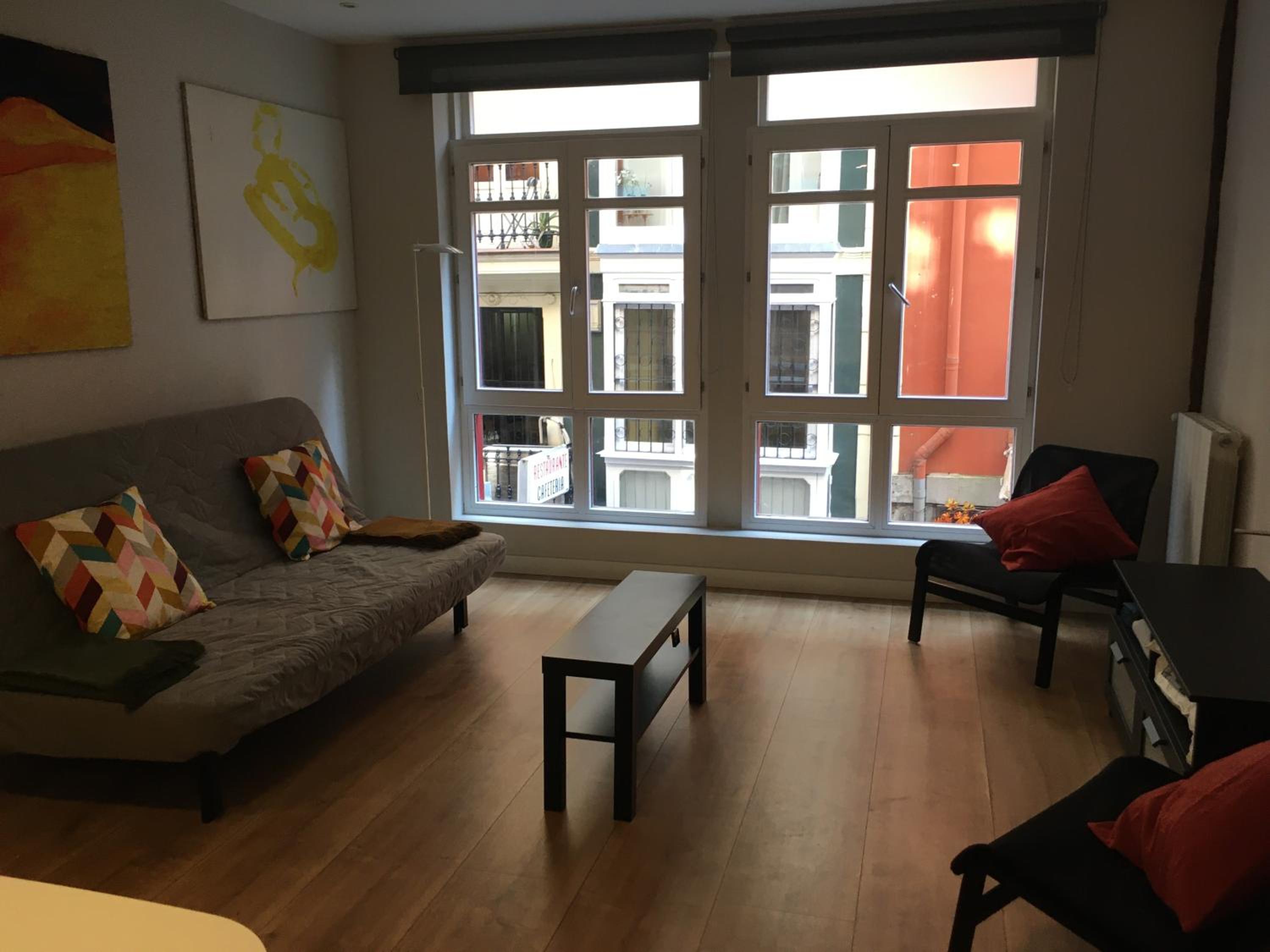 Two-Bedroom Apartment - Photo 13
