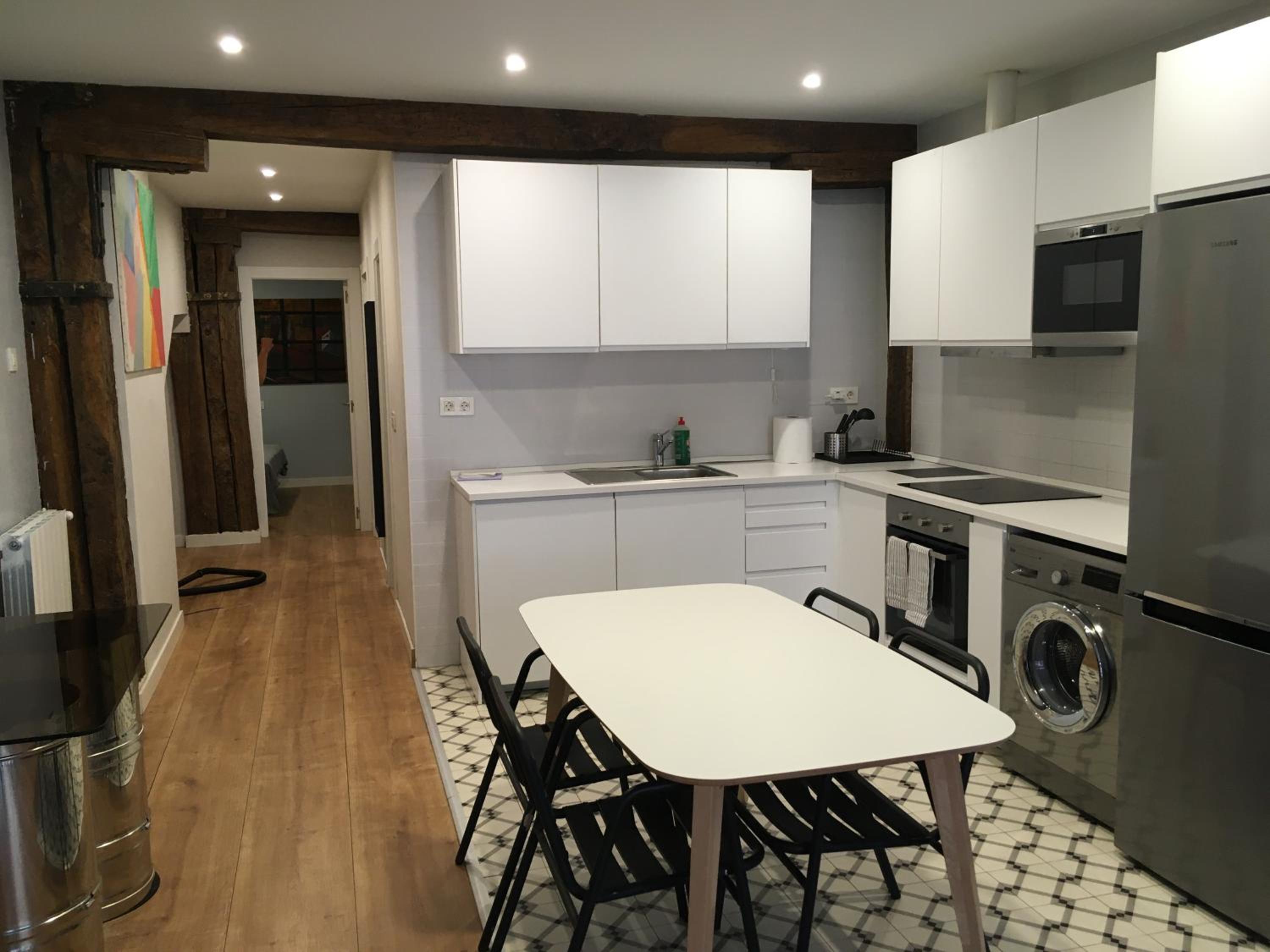 Two-Bedroom Apartment - Photo 10