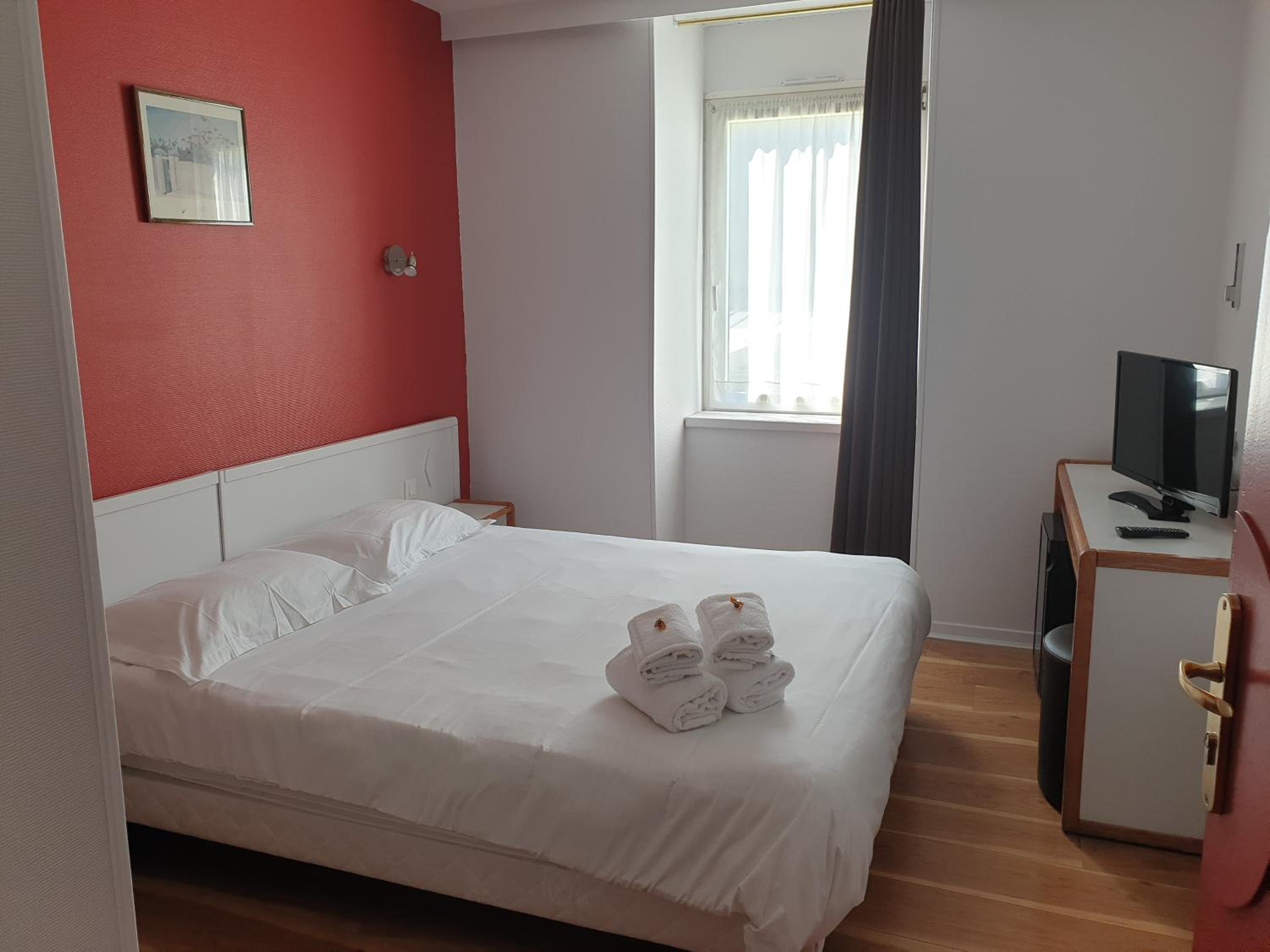 Double Room with Private Bathroom, photo 7