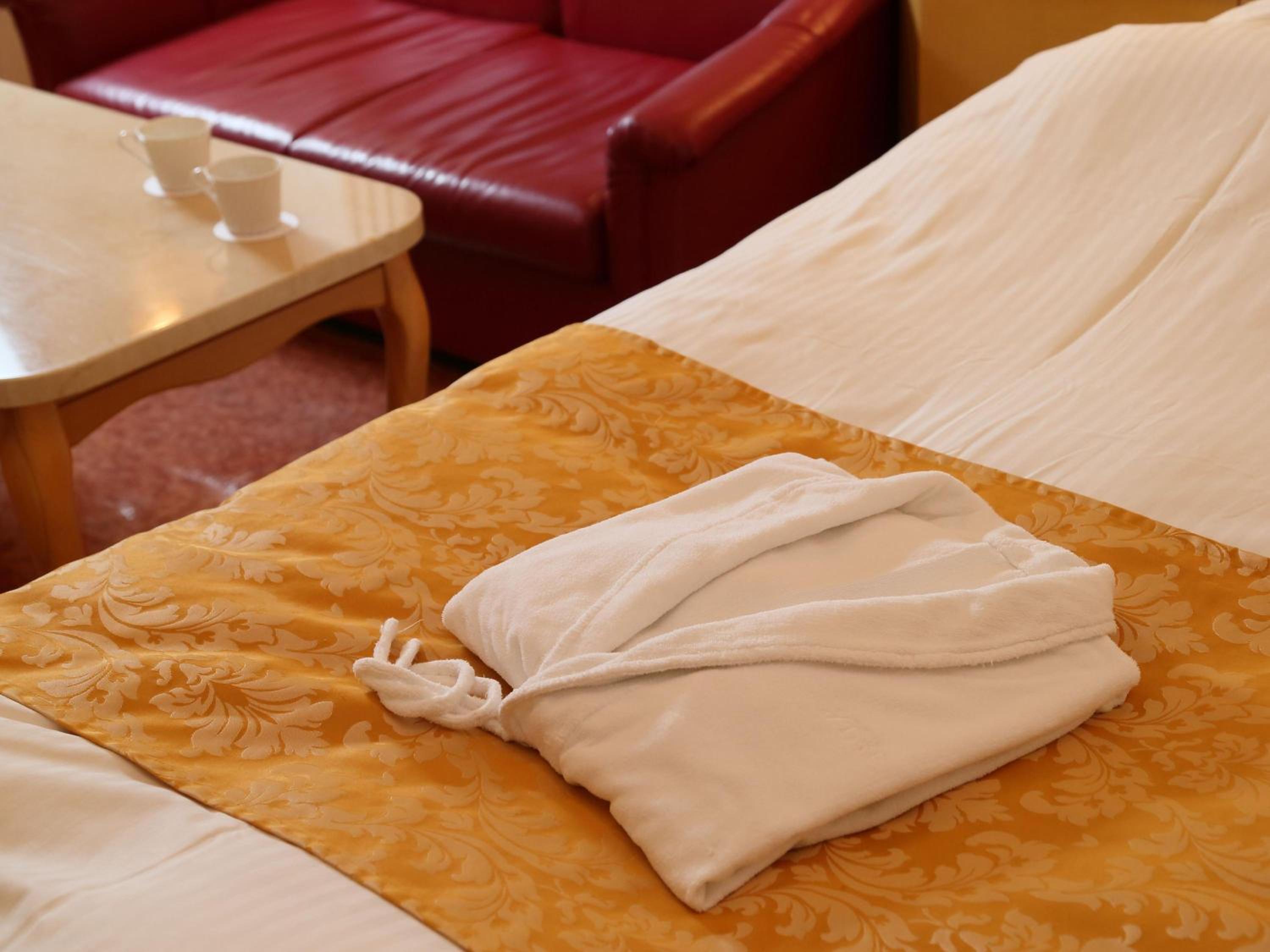 Standard Queen Room - Photo 2