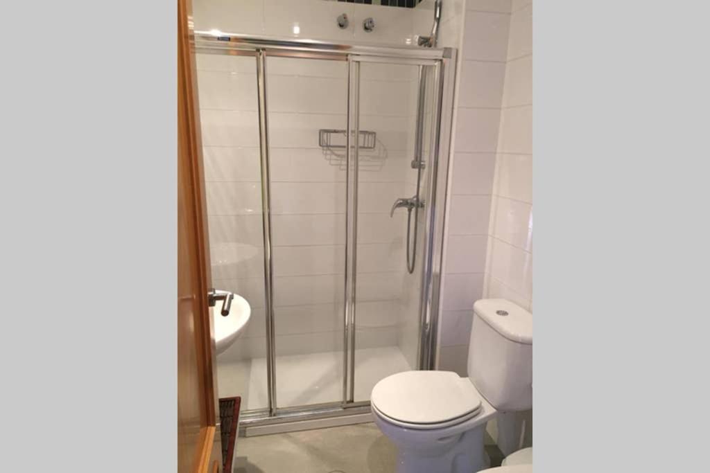Two-Bedroom Apartment - Photo 9