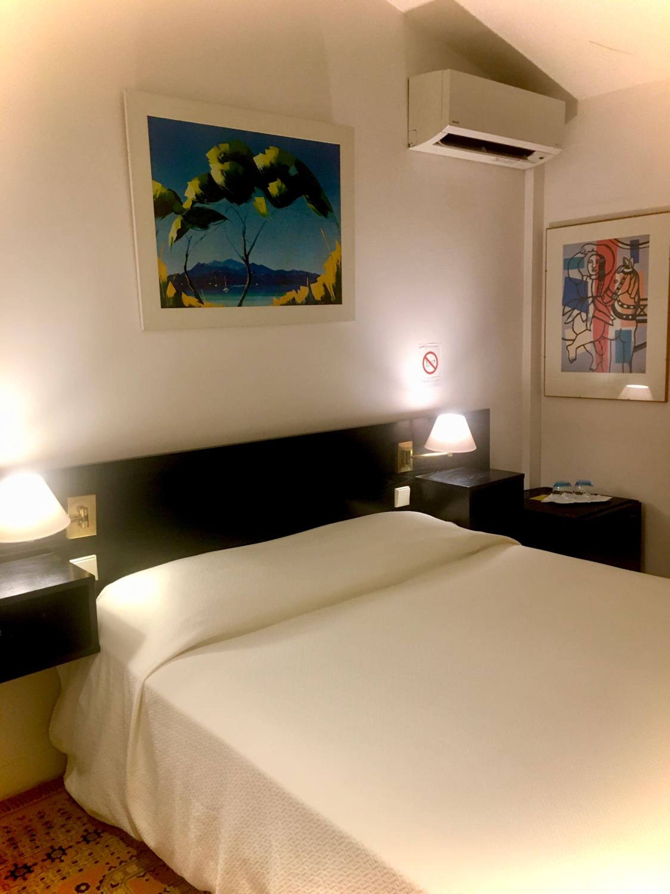 Small Double Room photo 2