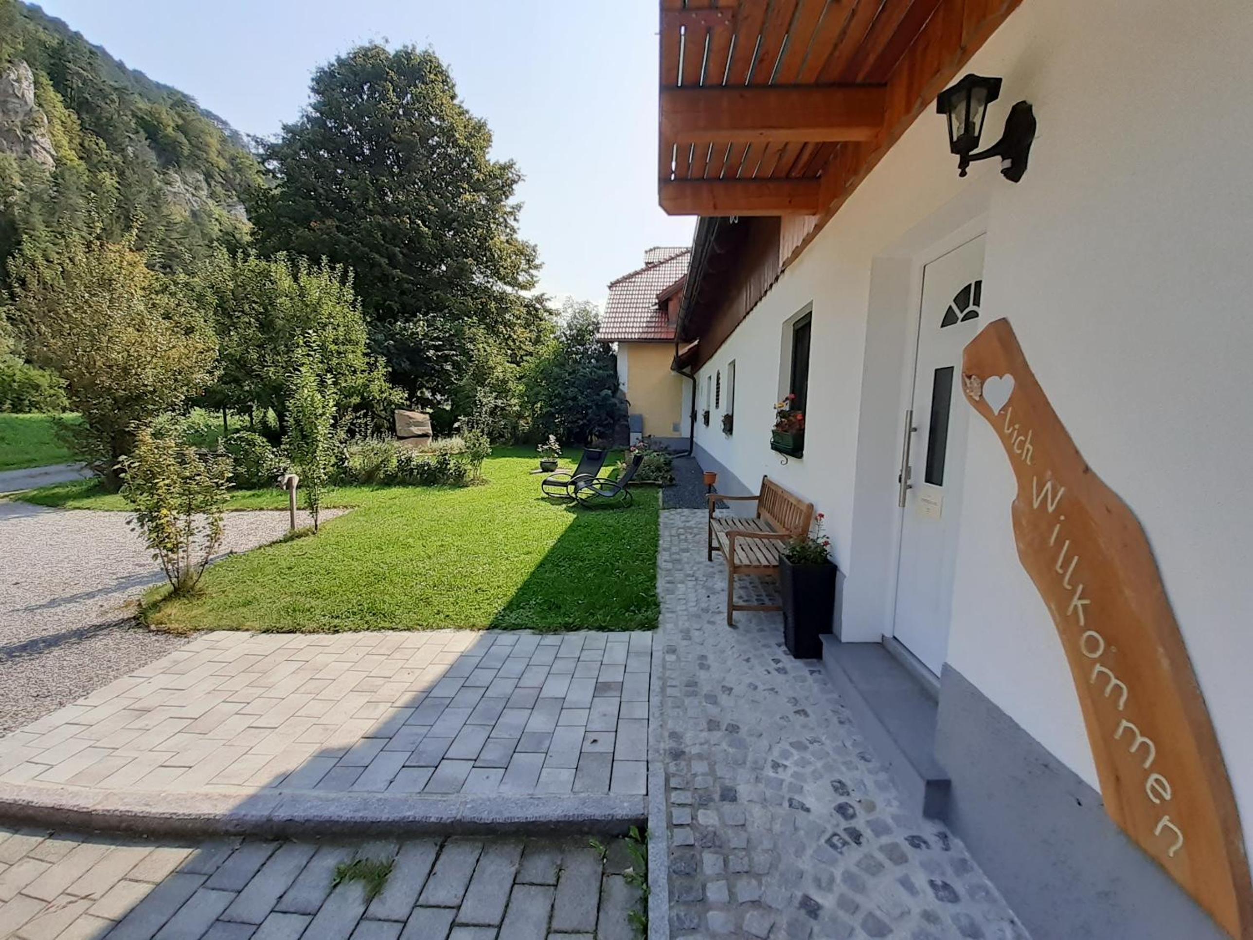 Apartment - Photo 24