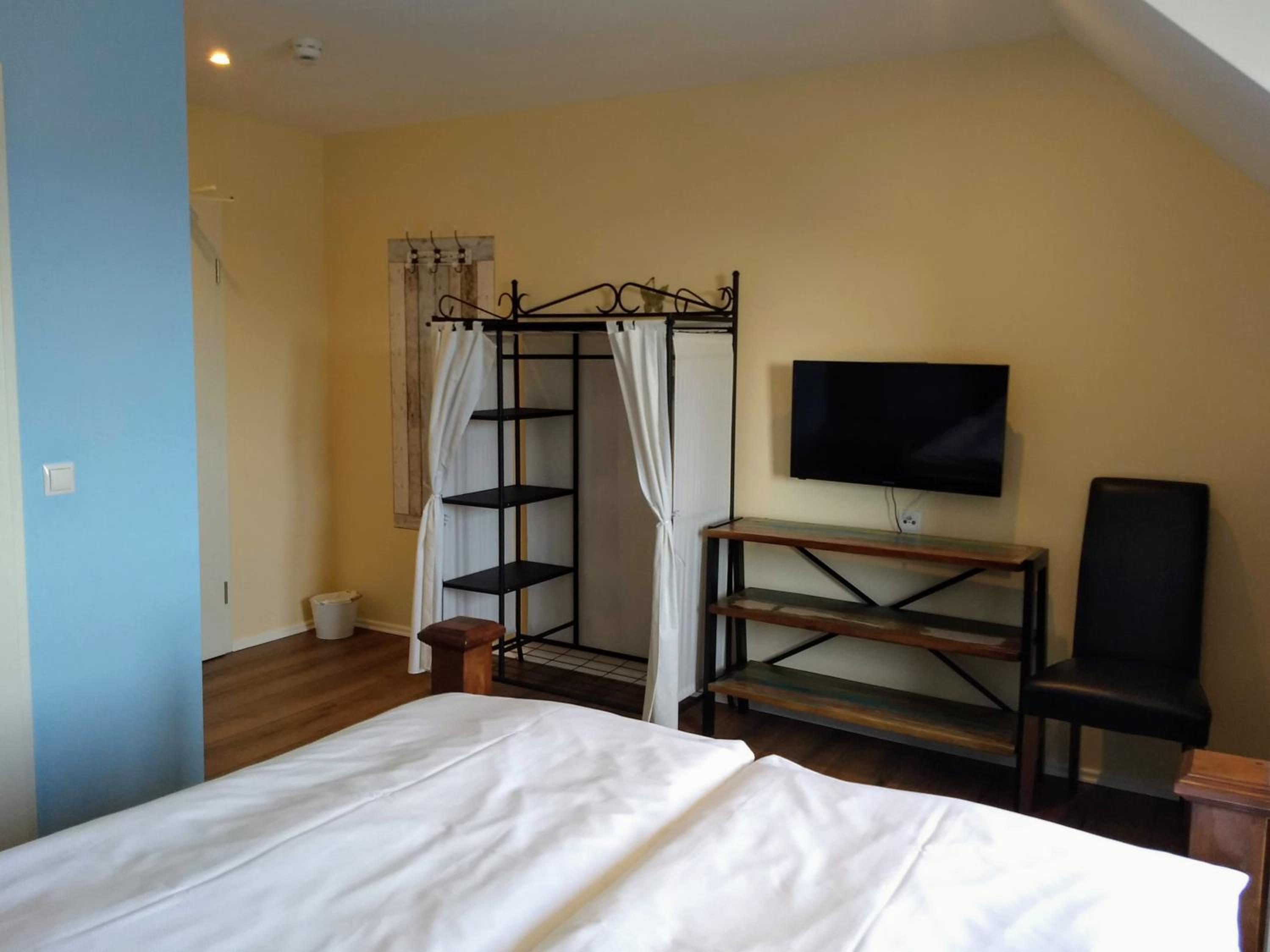 Standard Double Room photo 2