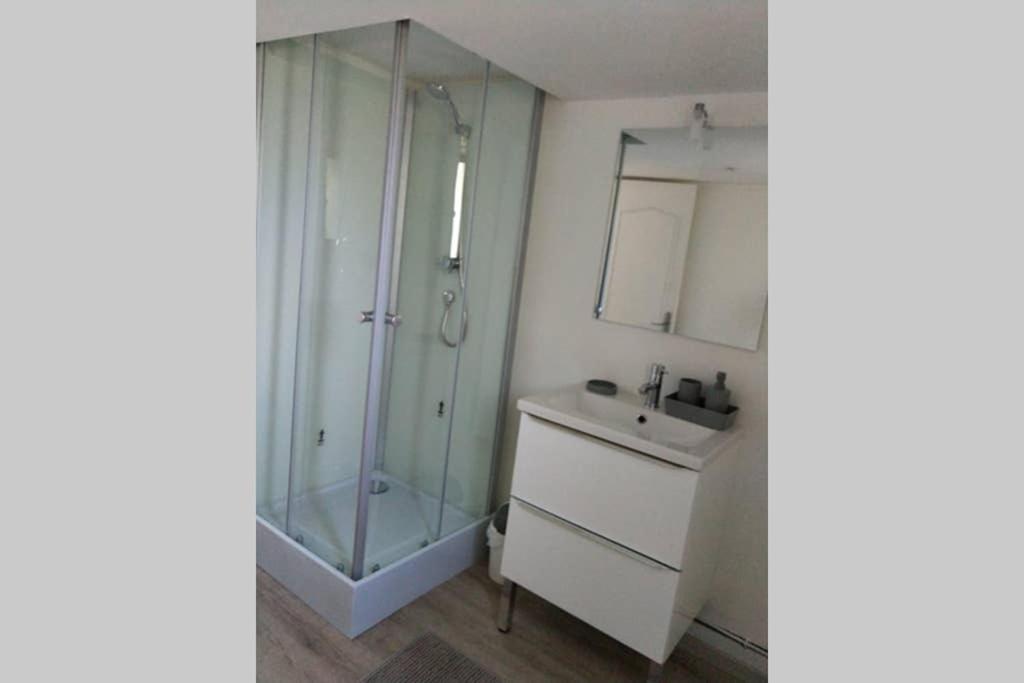 One-Bedroom House photo 3