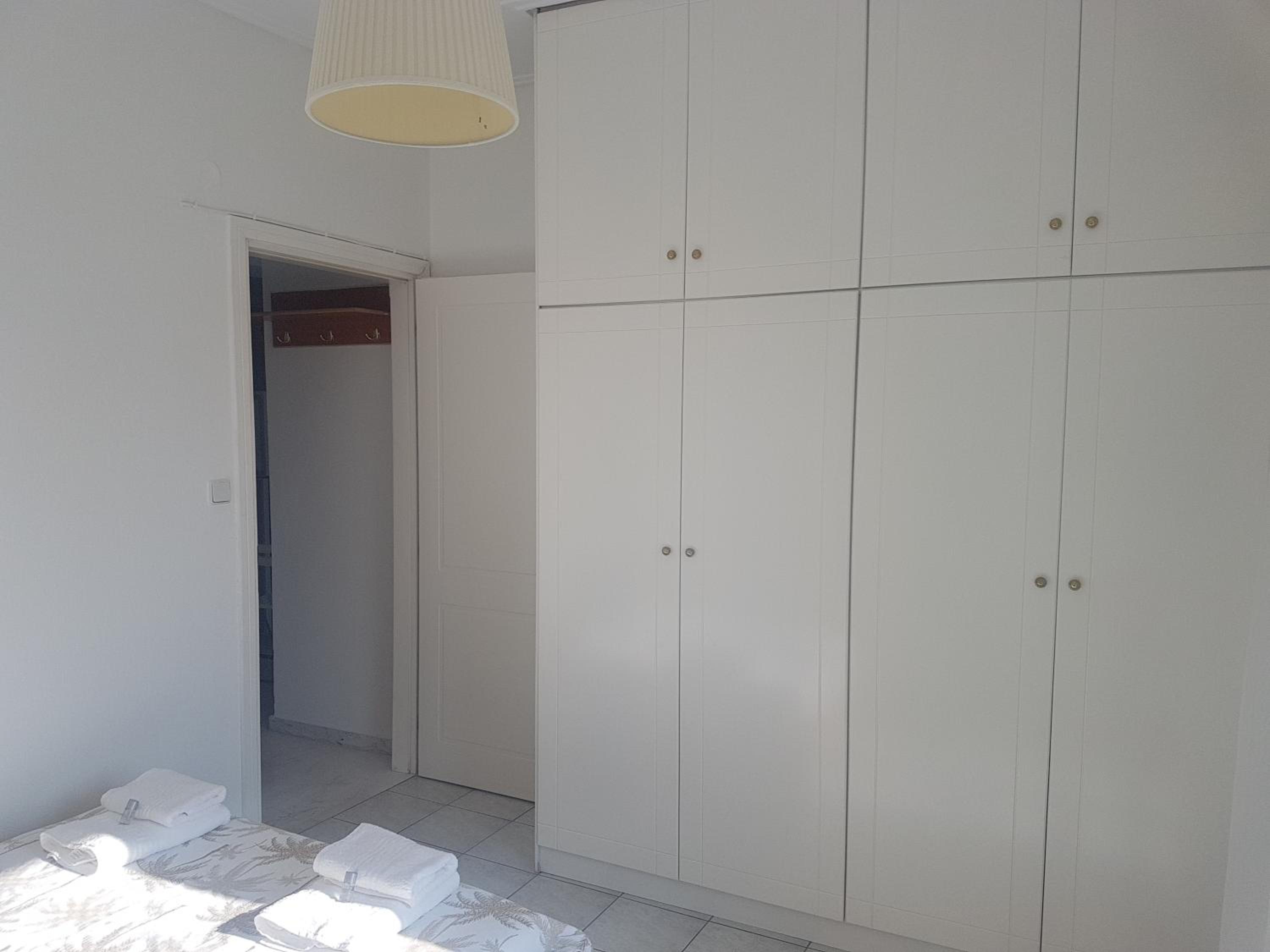 Two-Bedroom Apartment - Photo 6