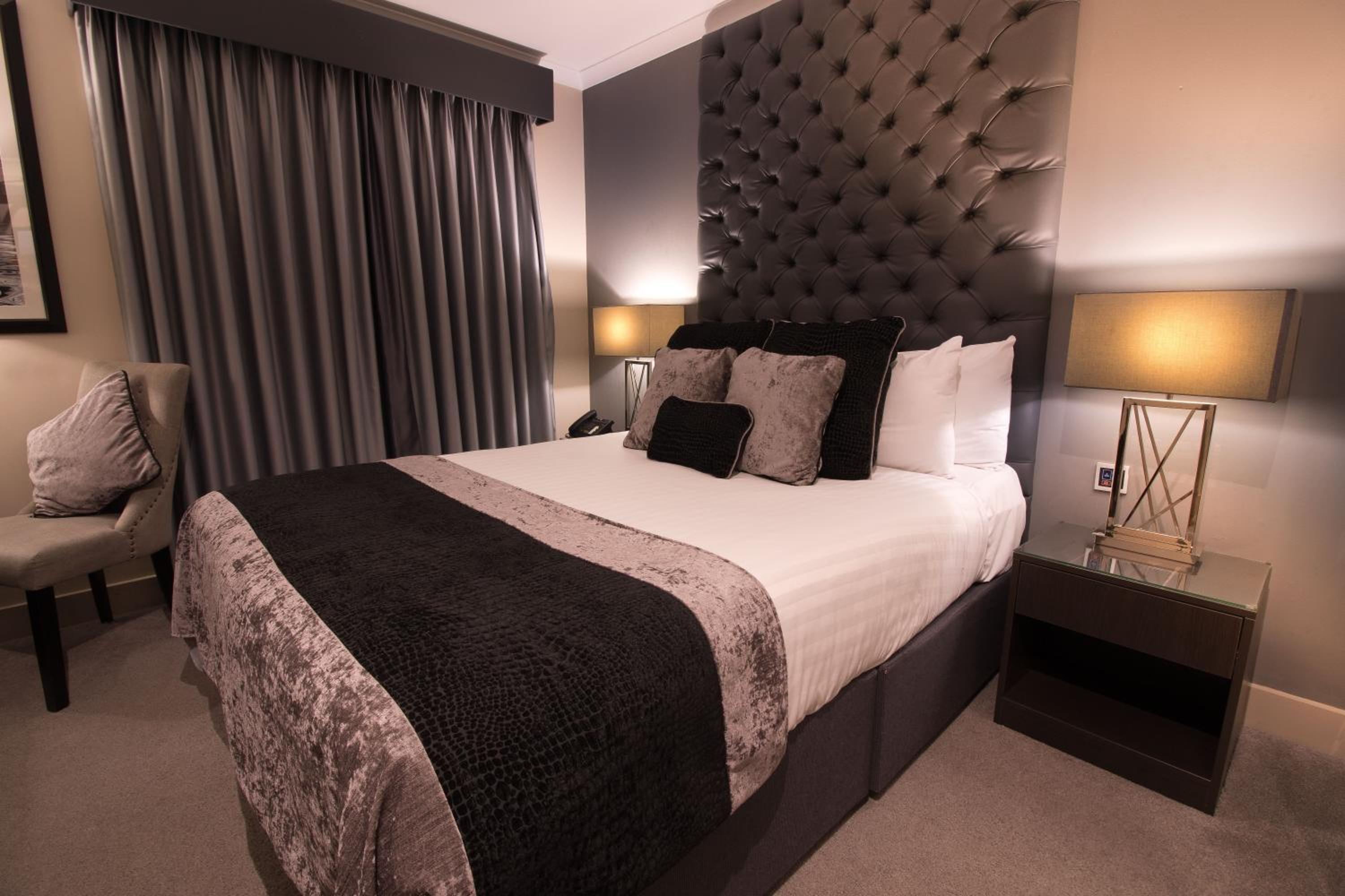 Classic Double Room - Photo 7