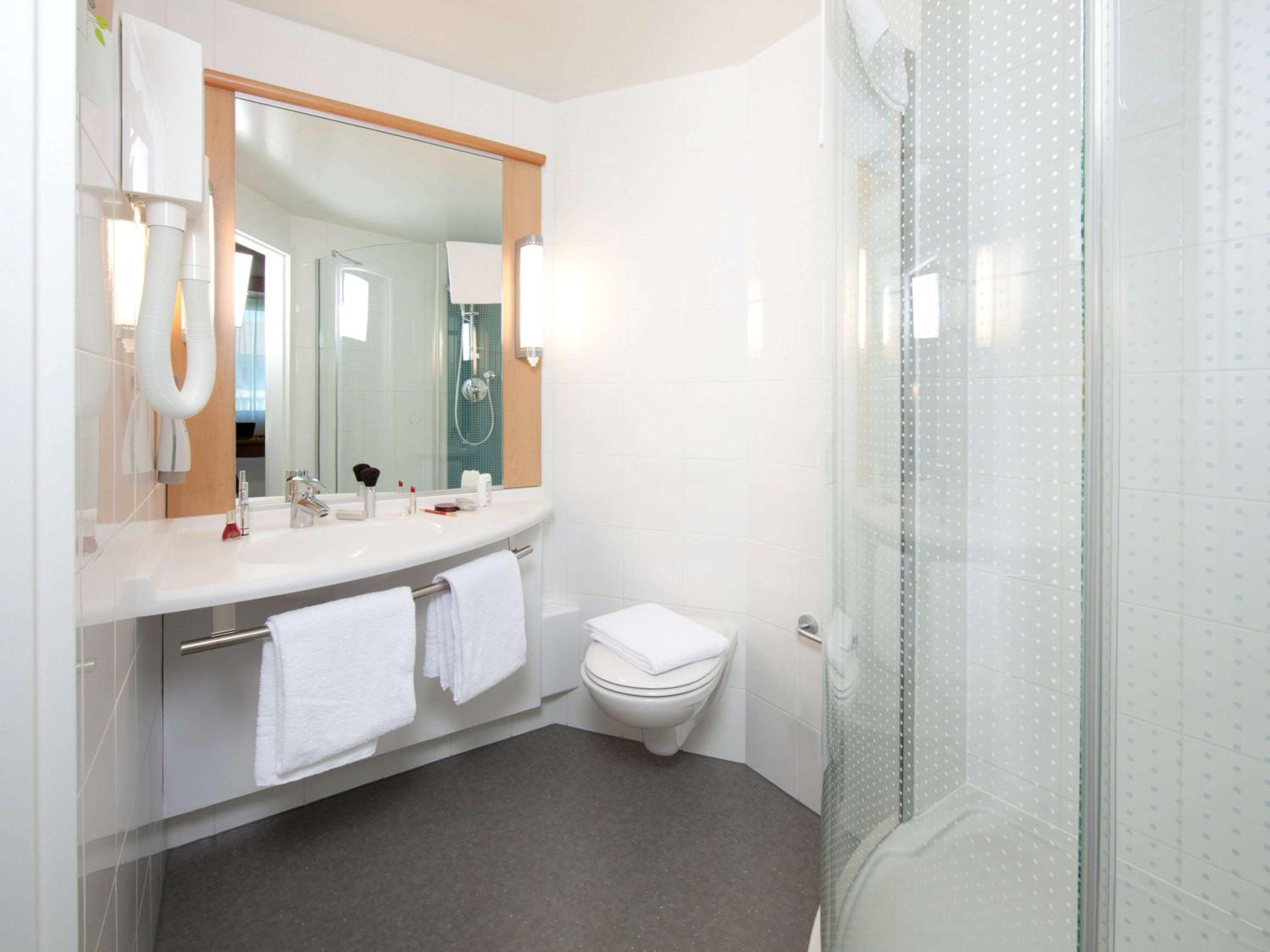 Standard Room with 1 Double Bed