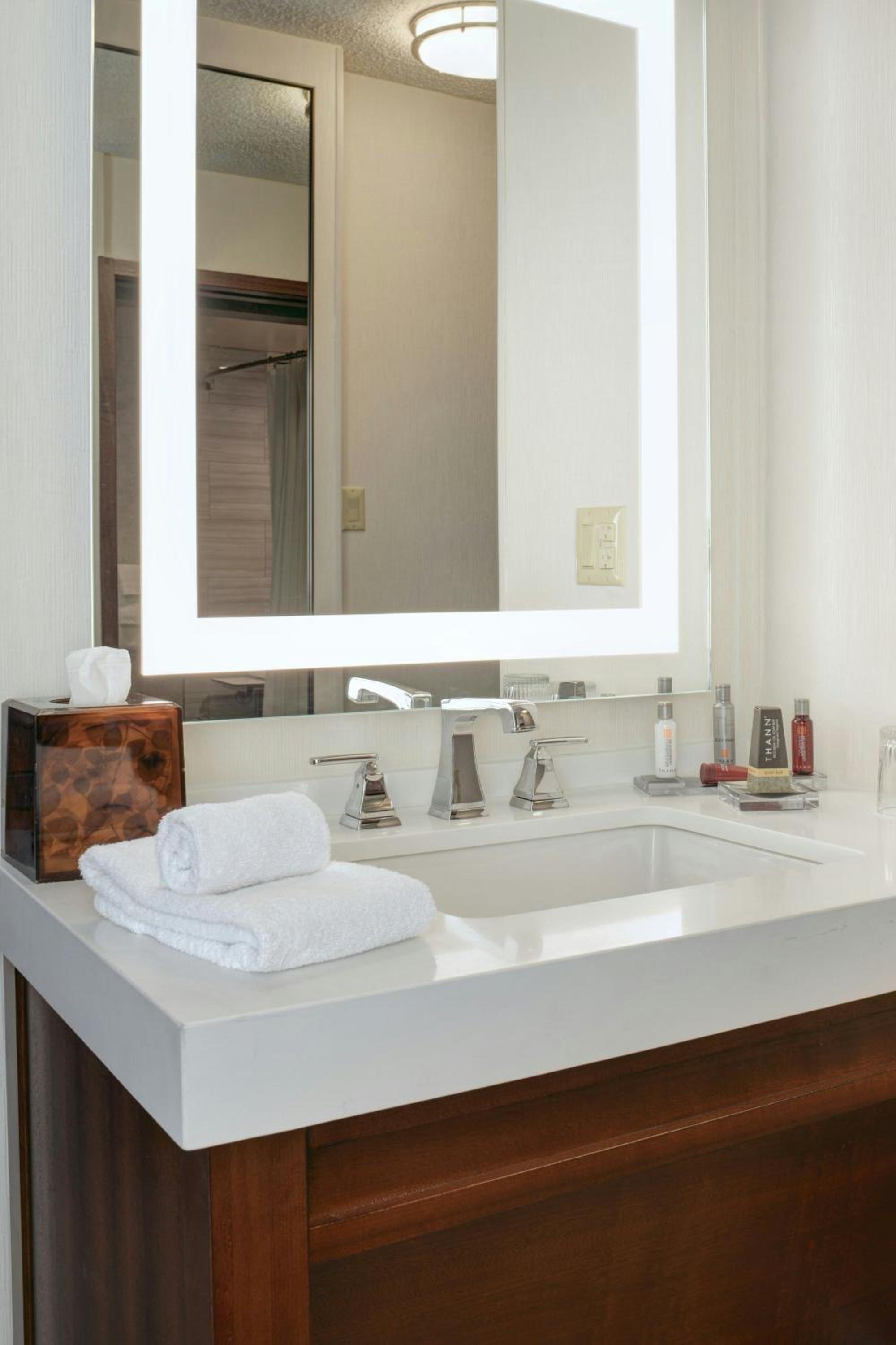 One-Bedroom Suite