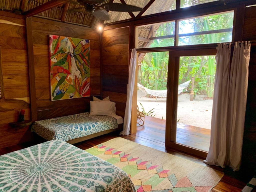 Bungalow photo 1