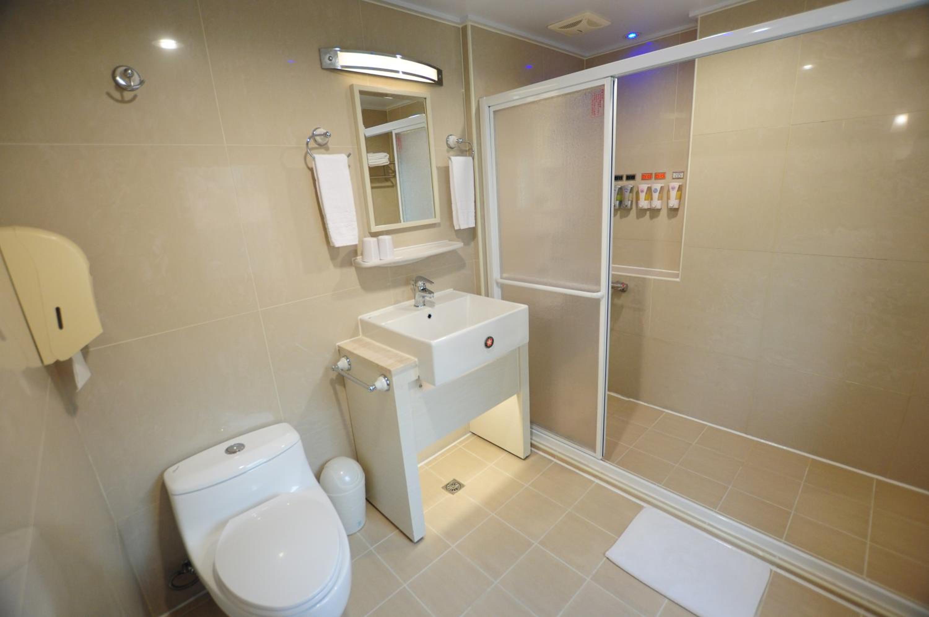 Standard Double Room photo 2