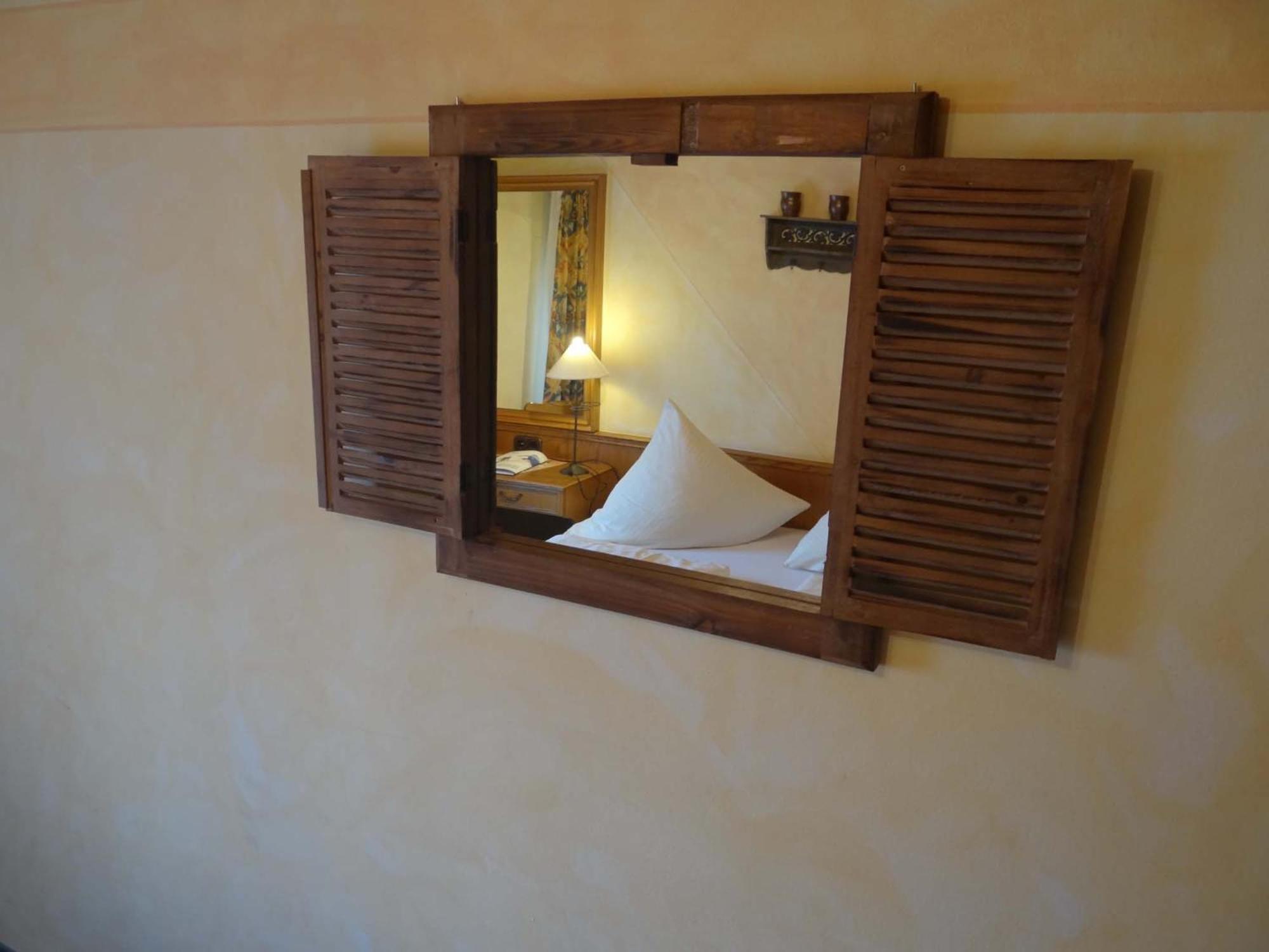 One-Bedroom Apartment (2 Adults) - Photo 8