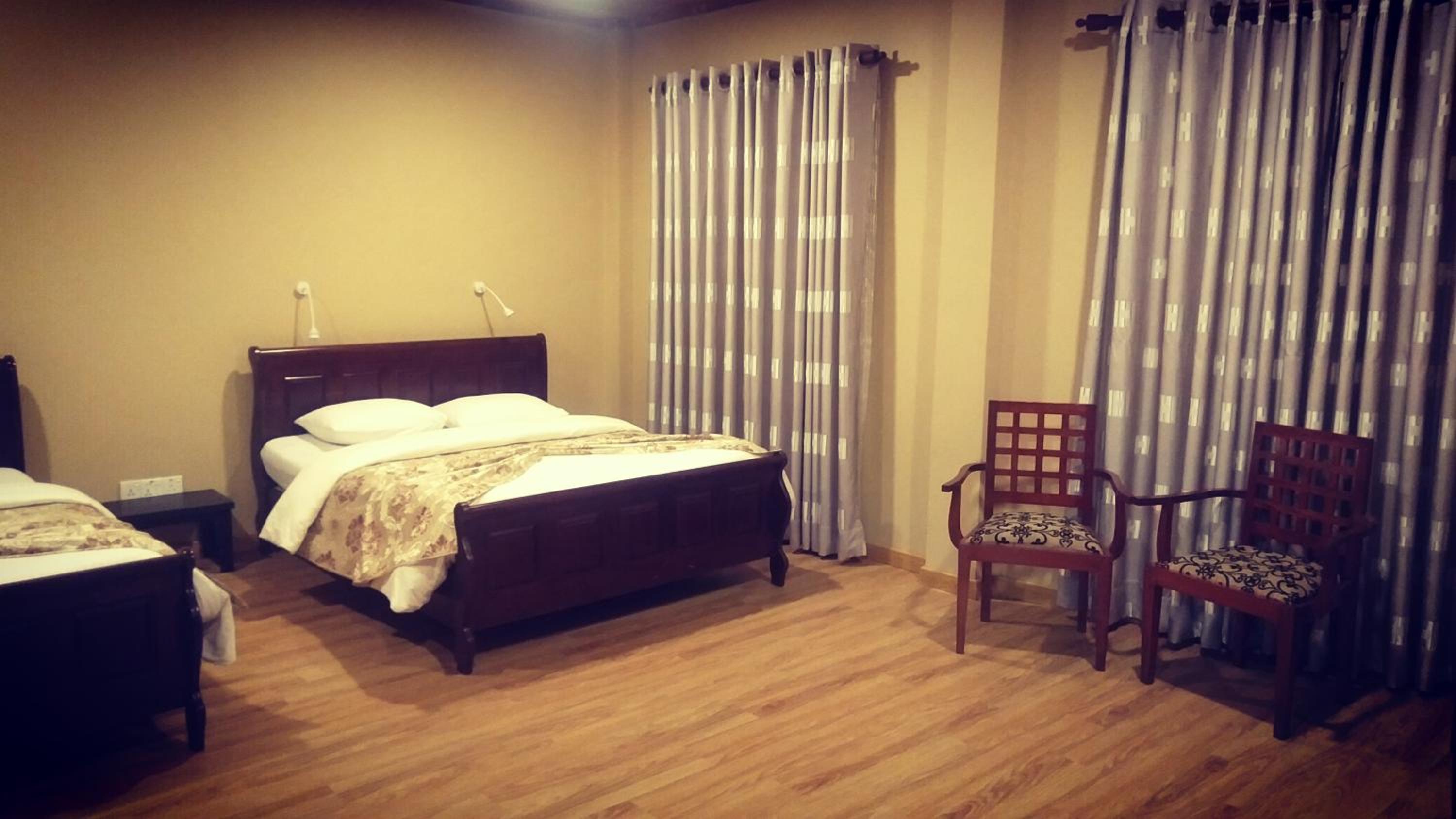 Deluxe Family Room photo 2