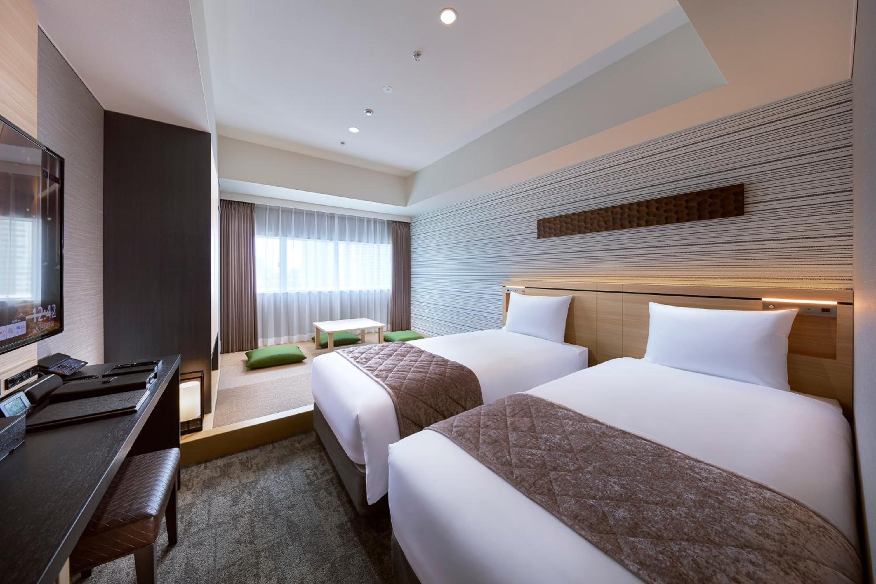 Twin Room with Tatami Area - Non-Smoking