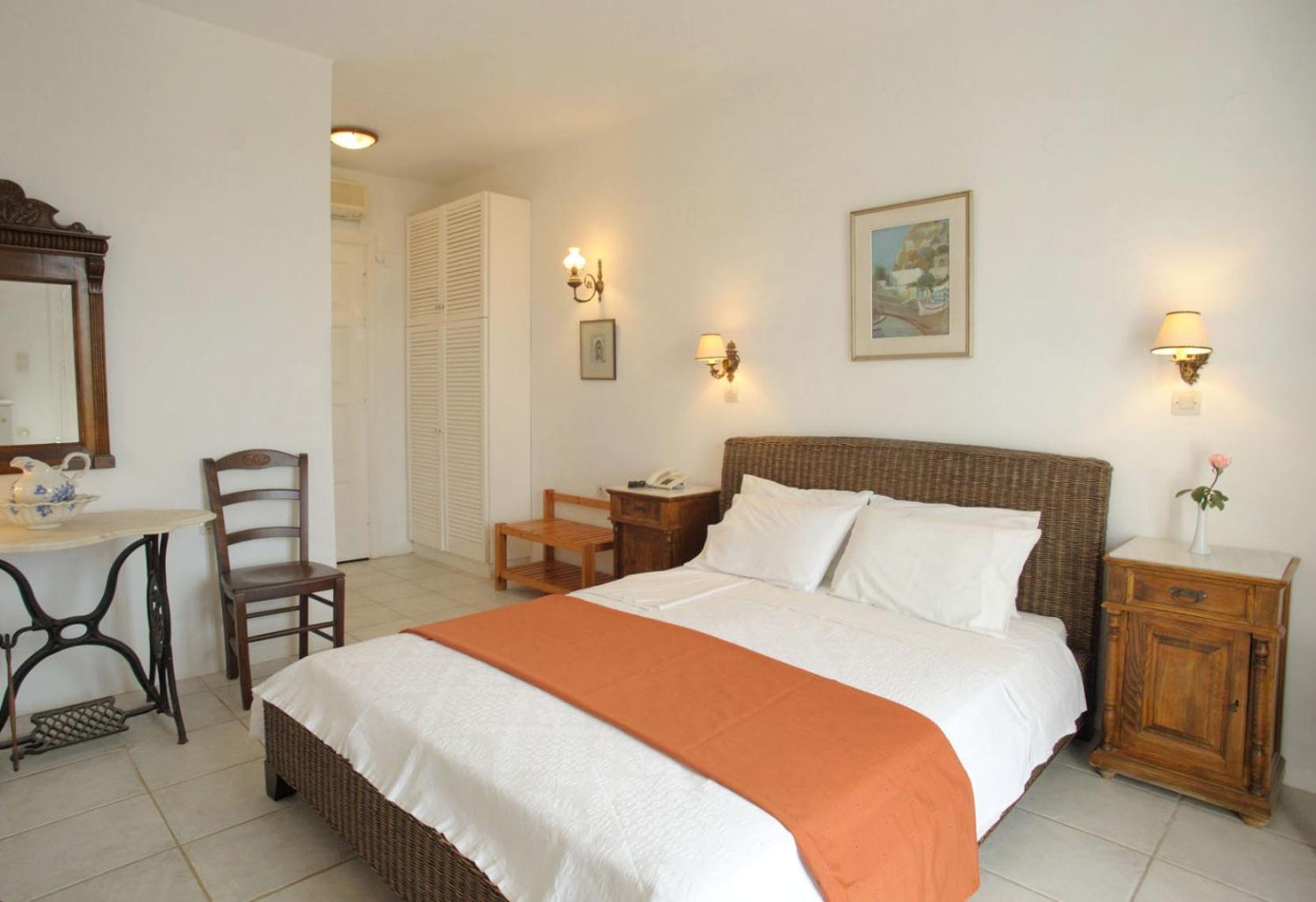 Standard Double Room photo 2