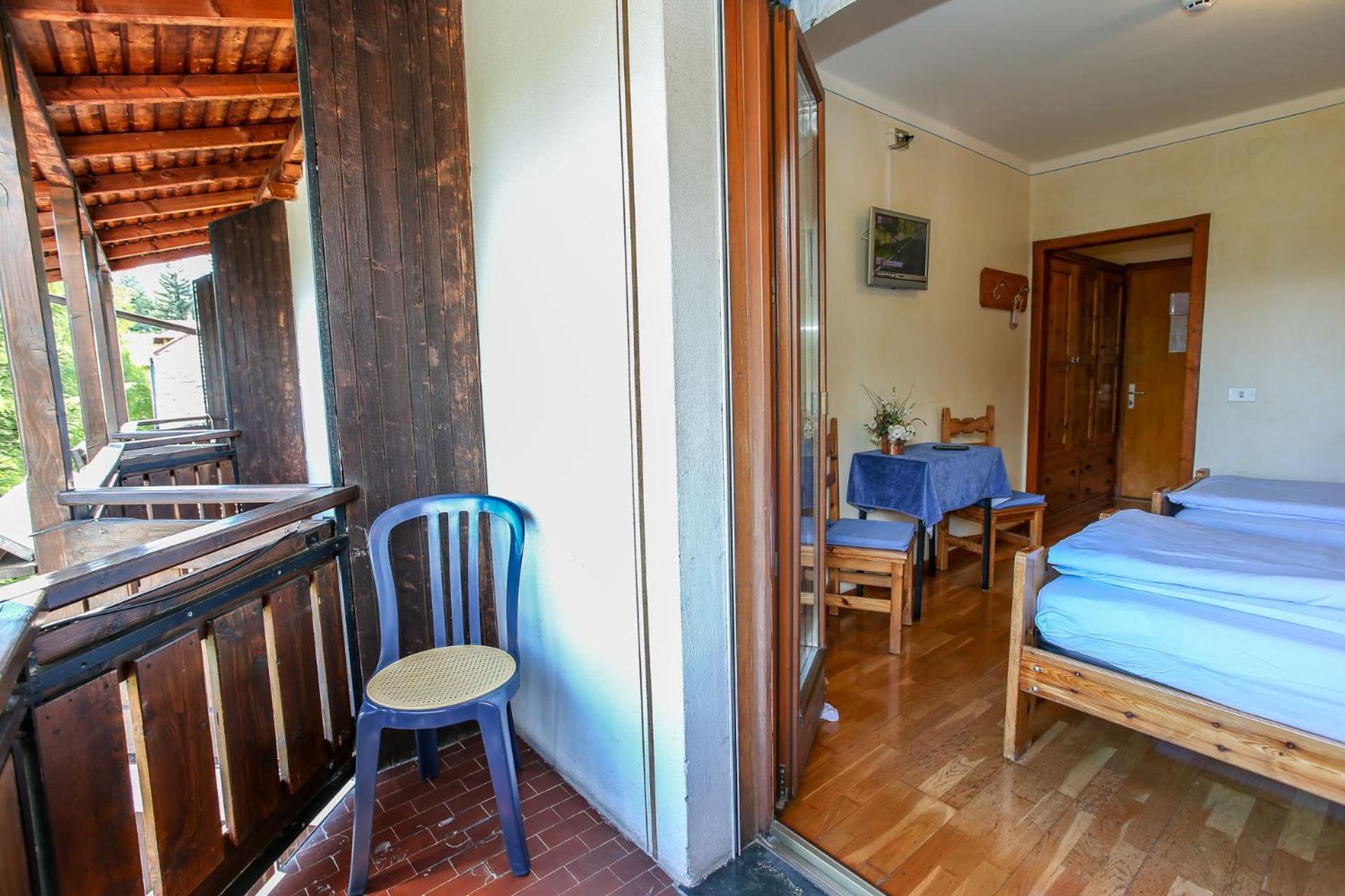 Standard Double or Twin Room with Balcony photo 3