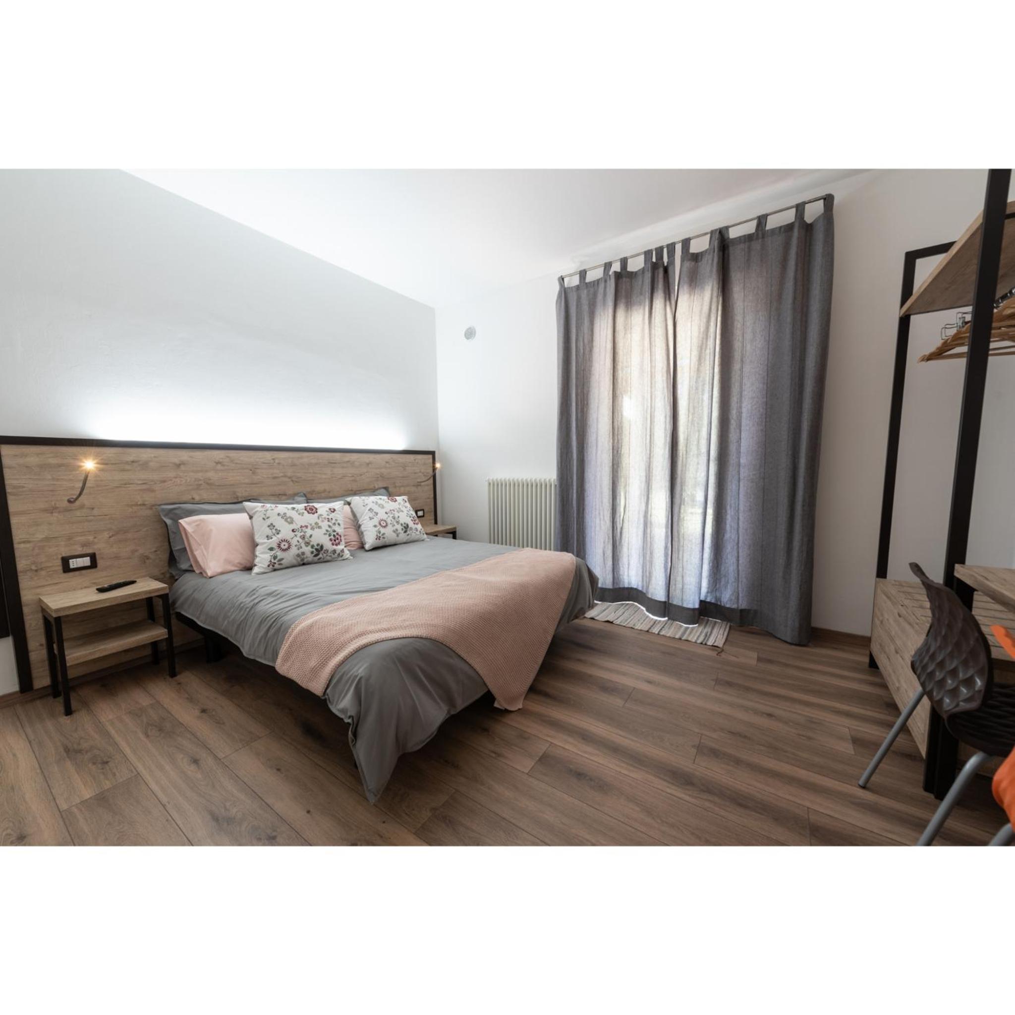 Double Room with Private Bathroom photo 1