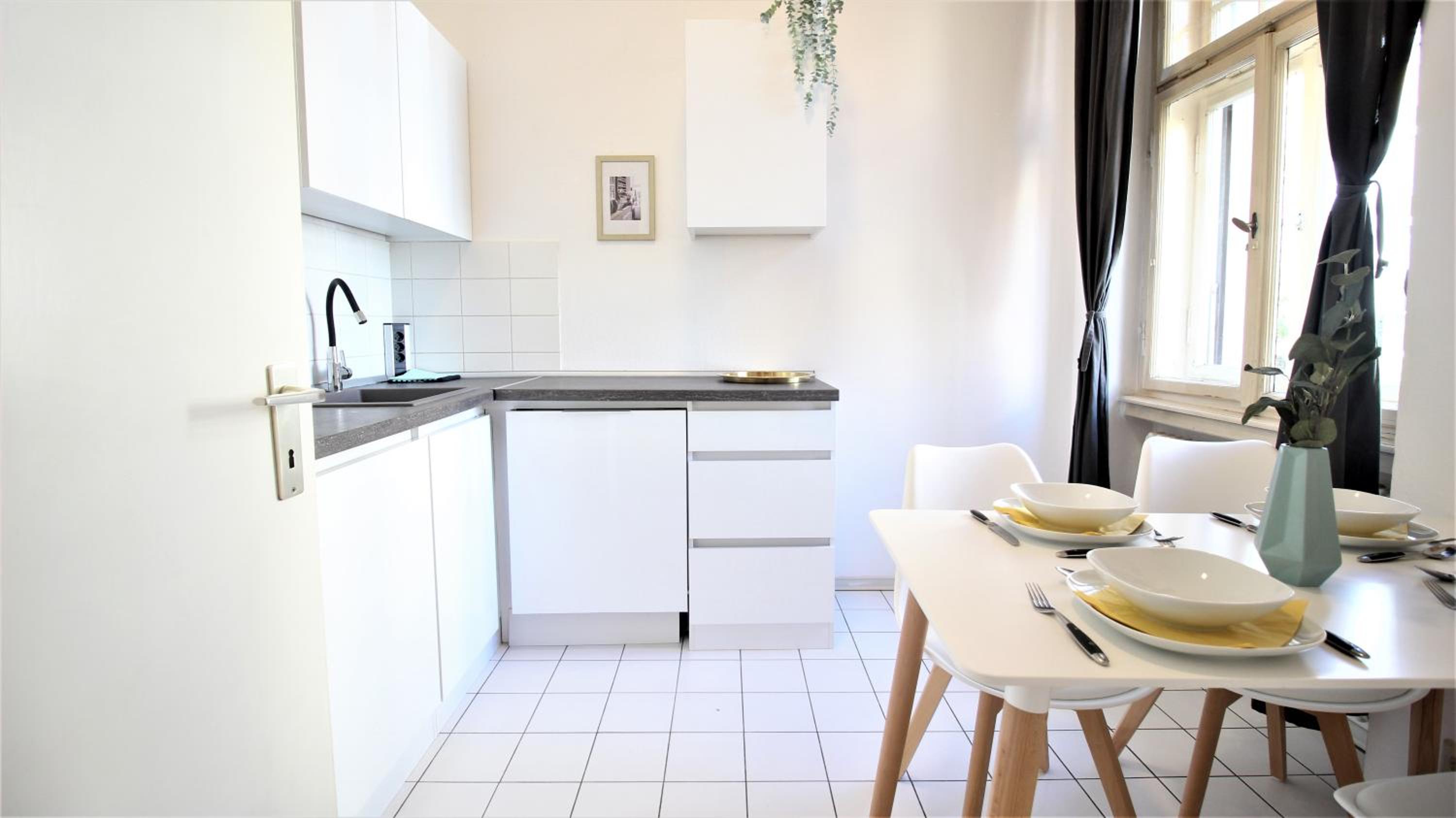 Apartment - Ground Floor photo 3