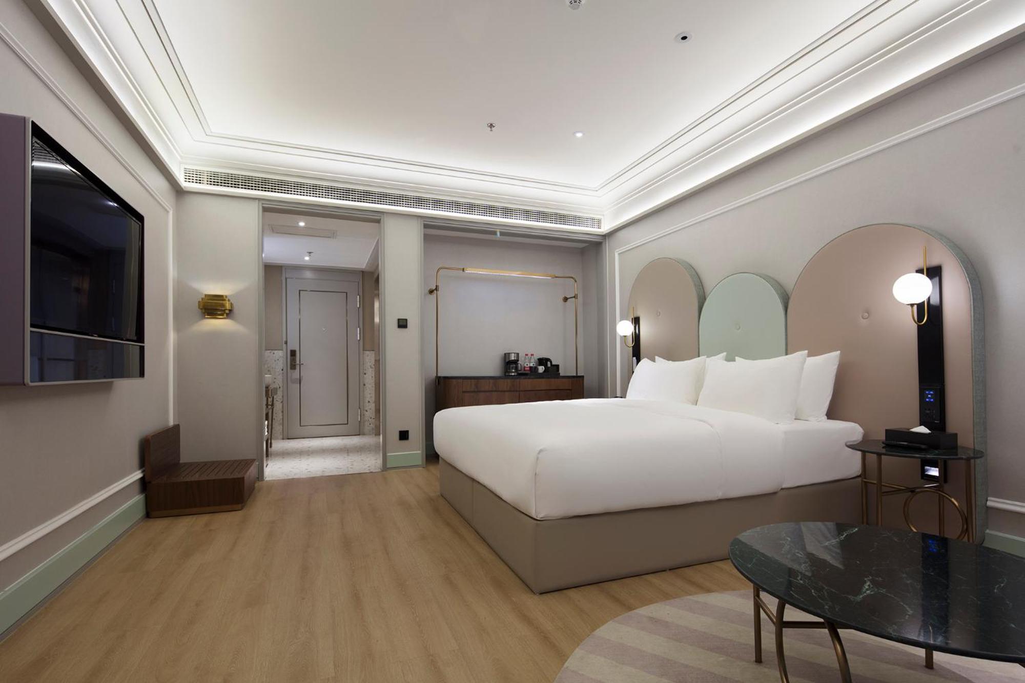 Privilege King Room