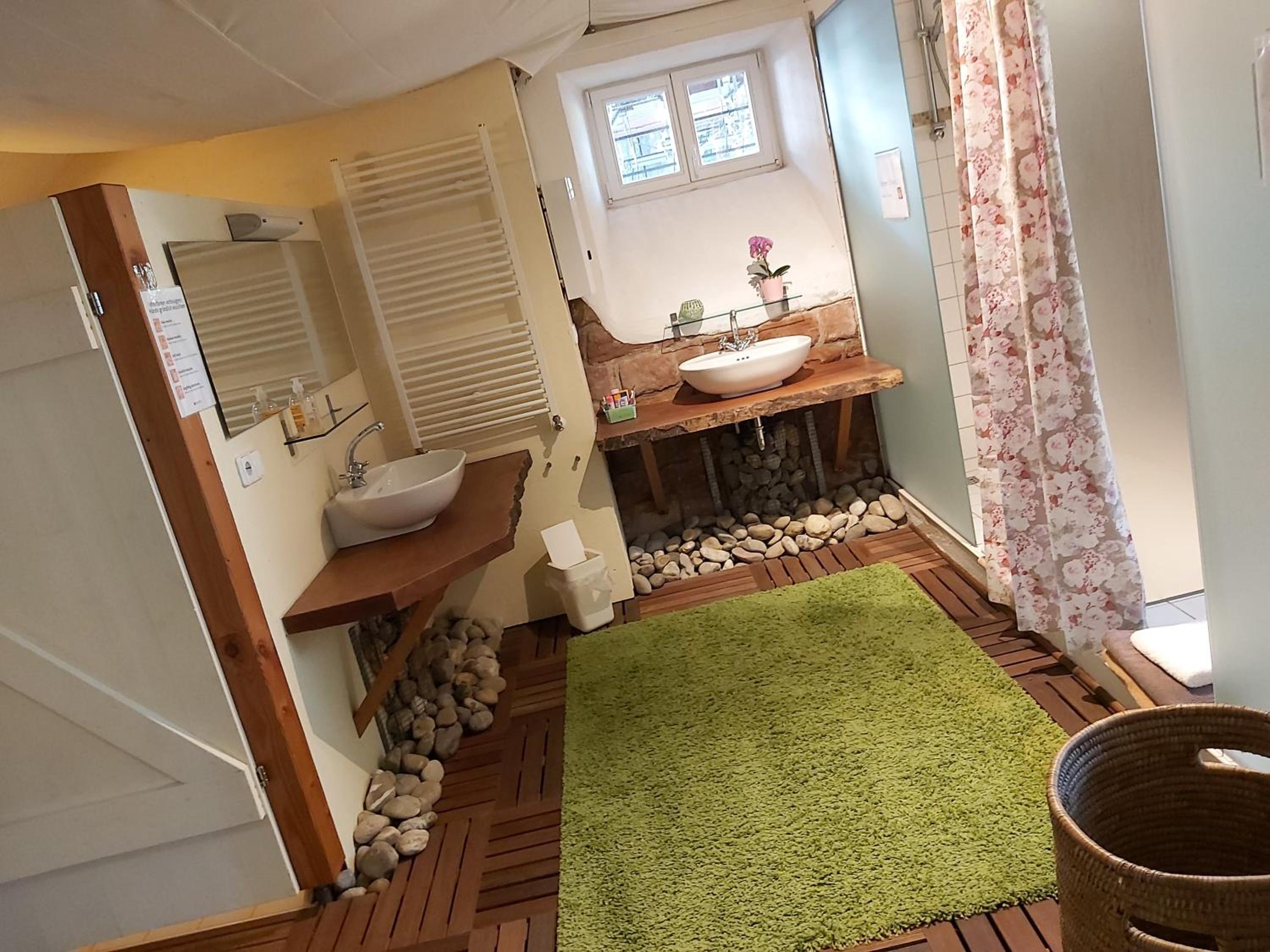 Triple Room with Shared Bathroom photo 3