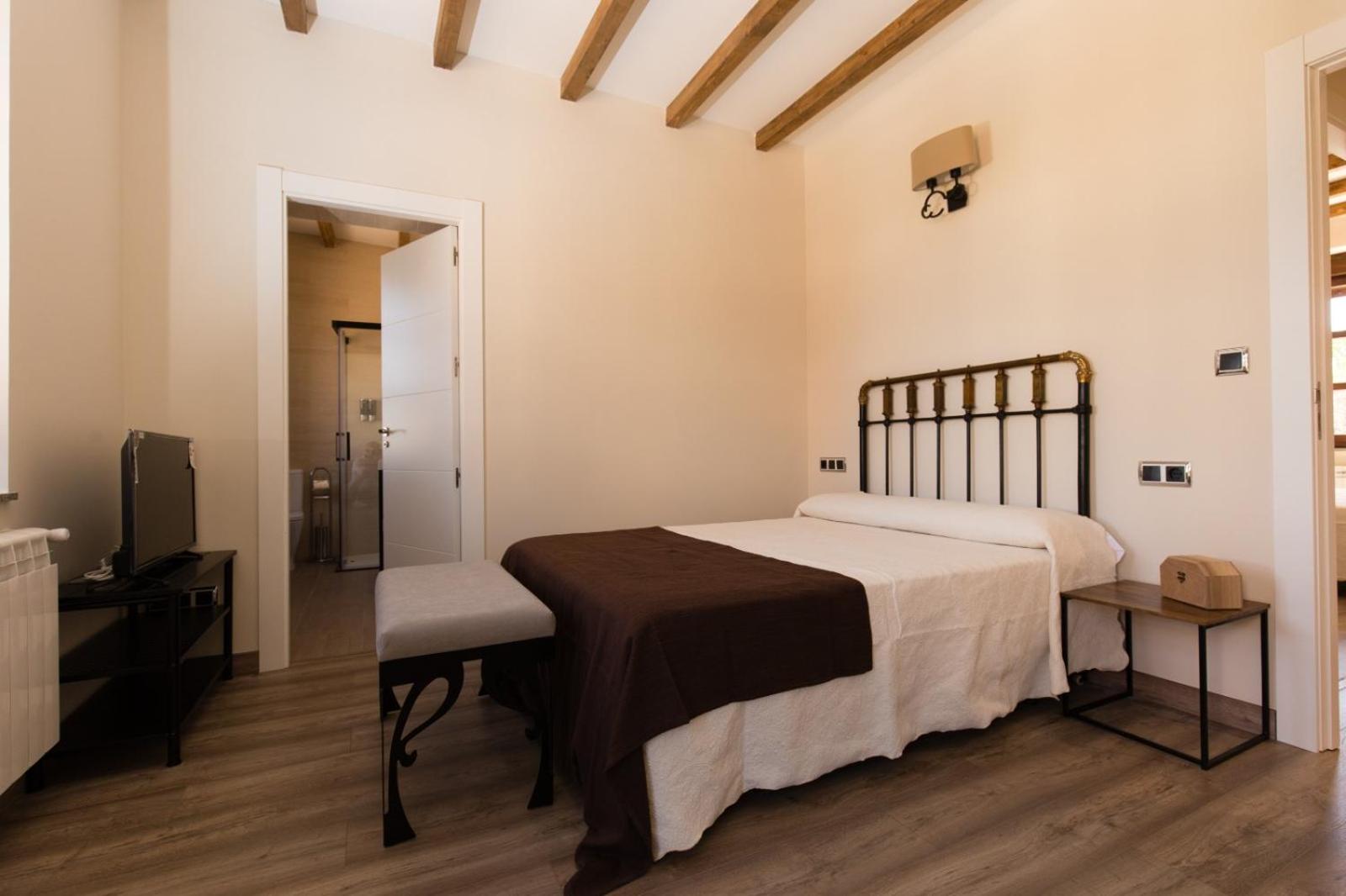 Double Room - Photo 1