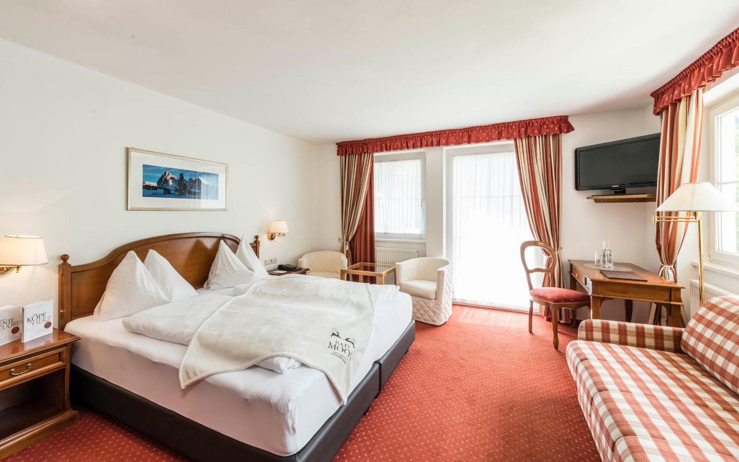 Superior Double or Twin Room - Photo 1