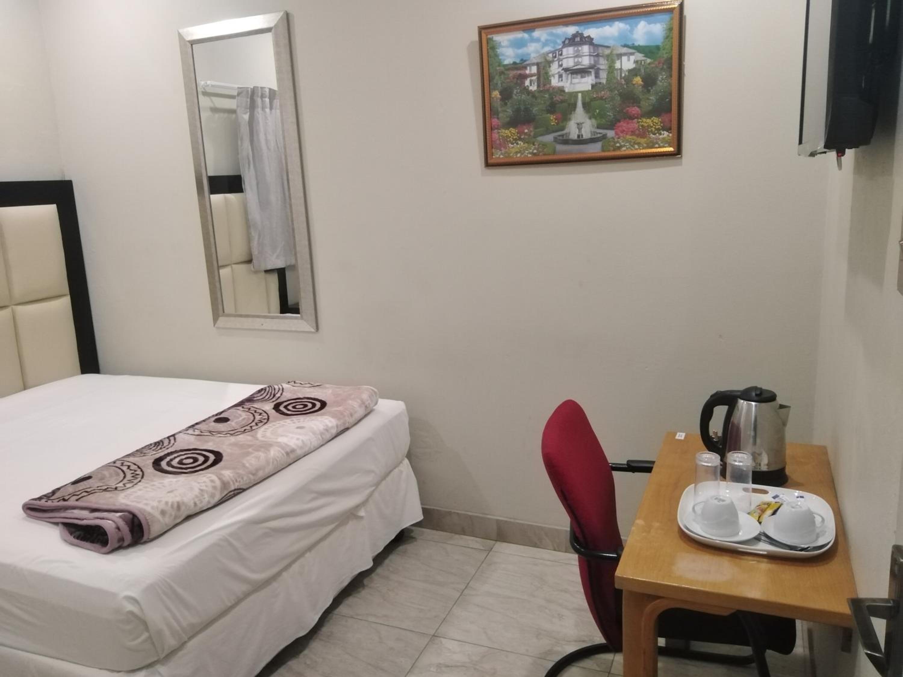 Deluxe Double Room photo 3
