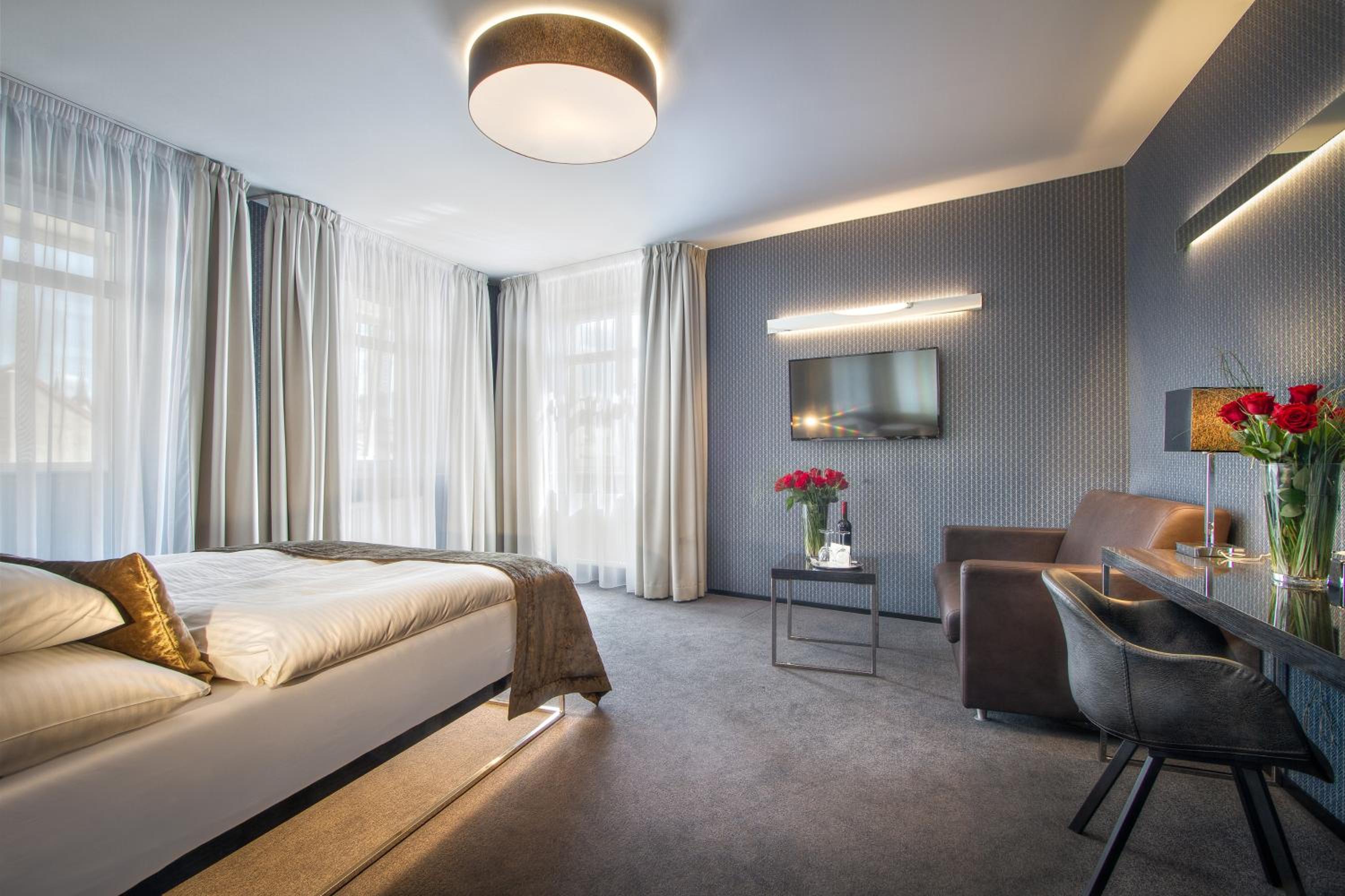 Deluxe Triple Room
