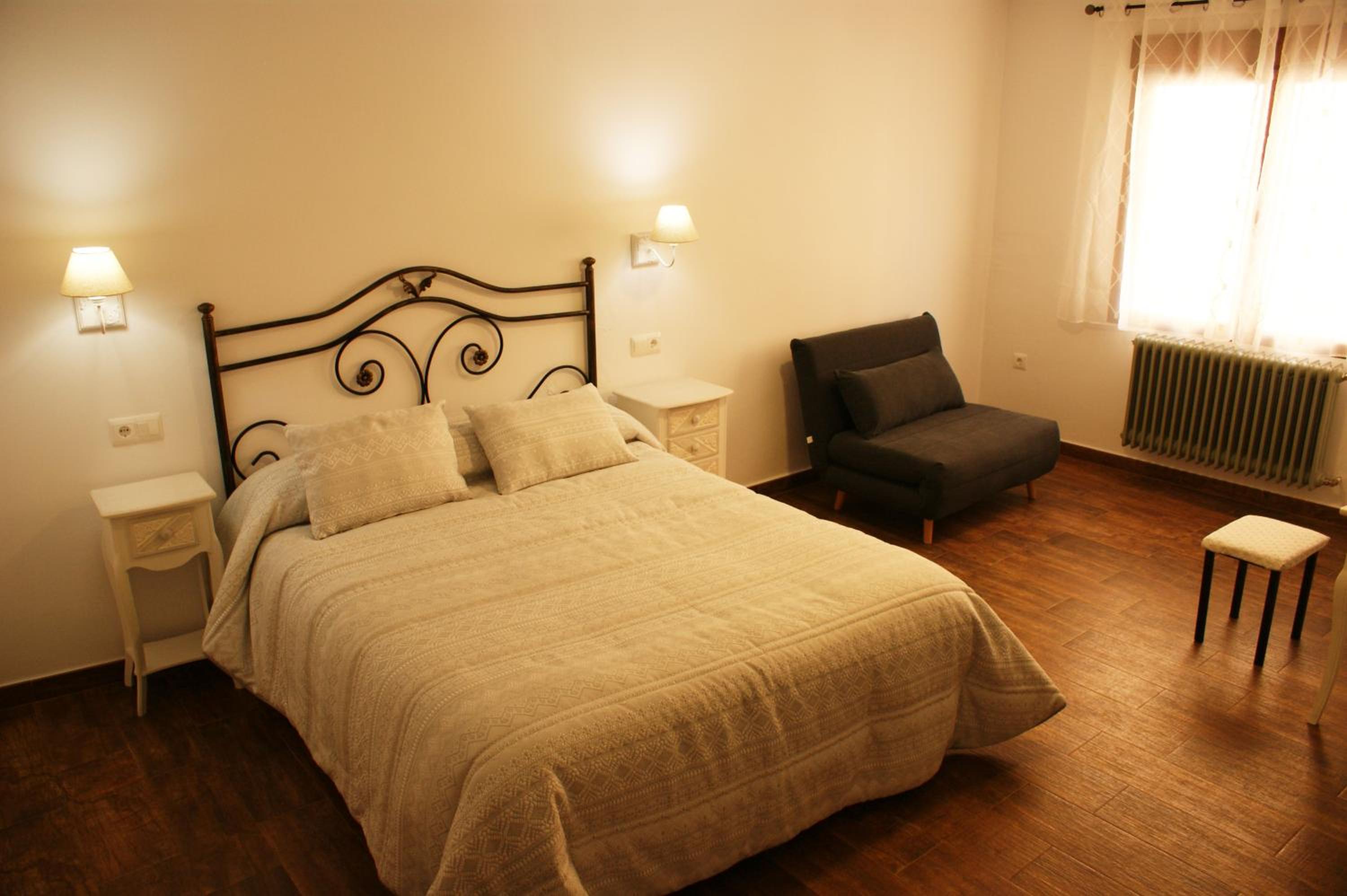 Habitación Triple con Baño Privado